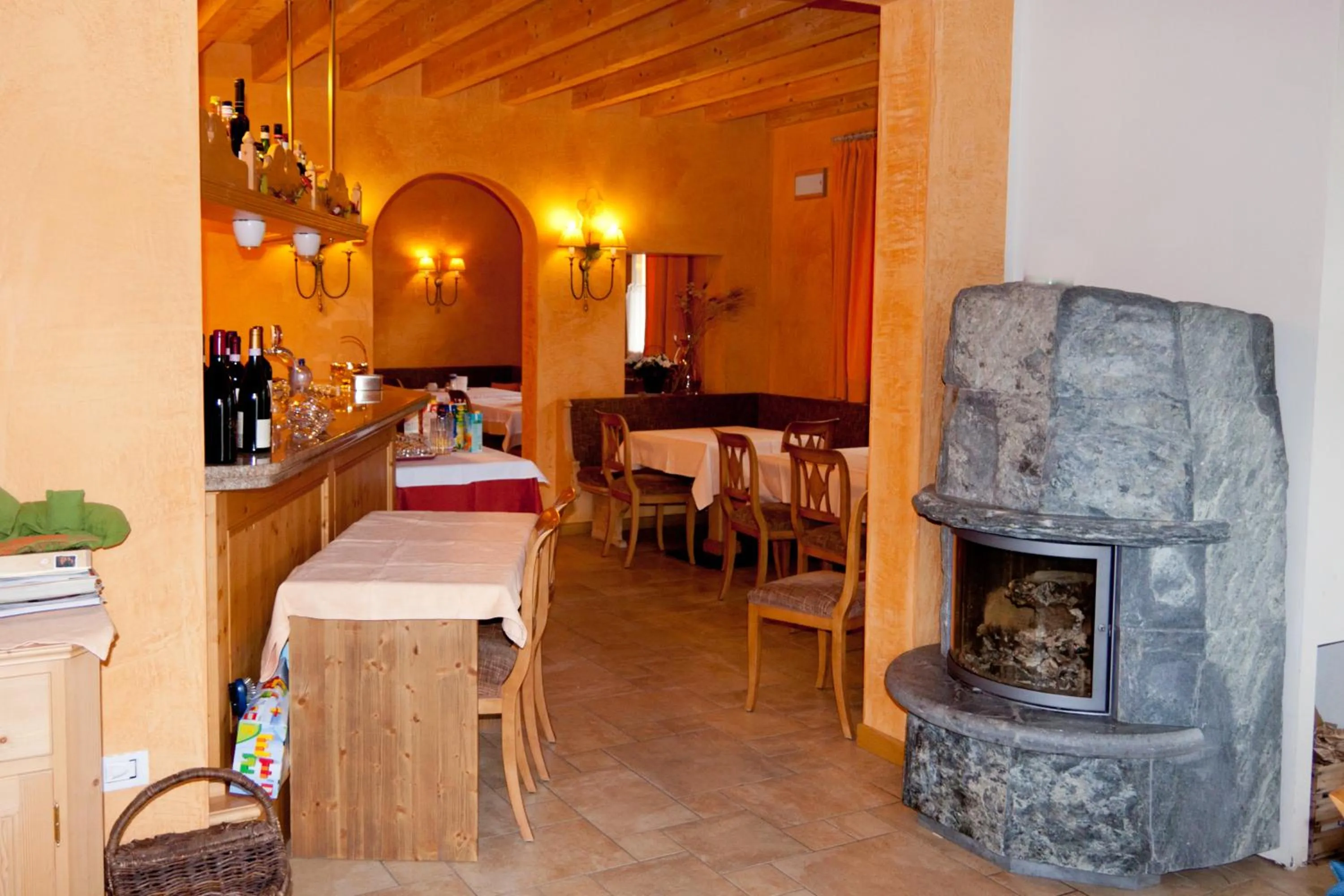 Restaurant/places to eat in Bio Hotel Villa Cecilia