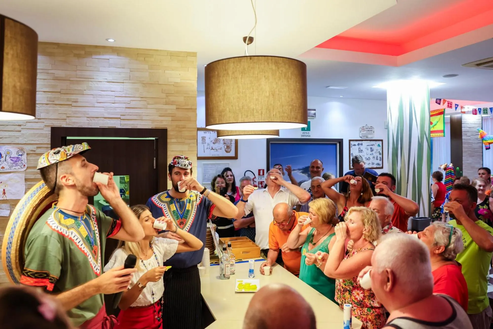 Restaurant/places to eat in Hotel Tabor