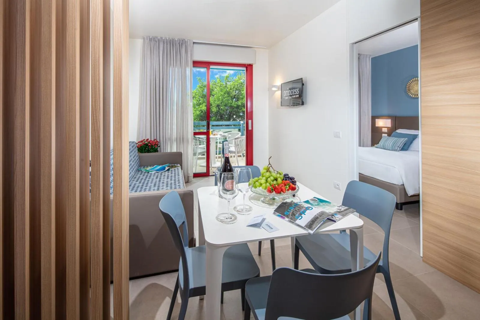 Dining area in Princess Aparthotel