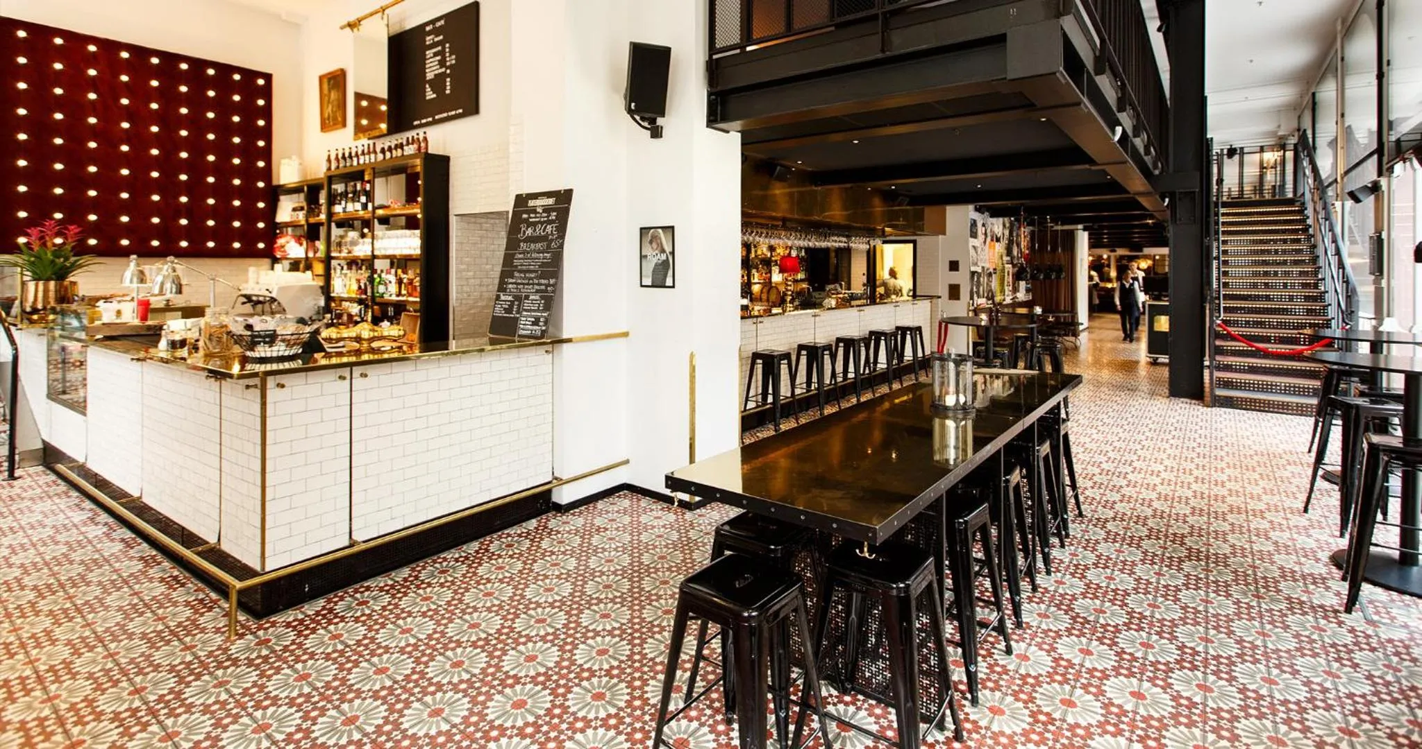 Restaurant/places to eat in Scandic Grand Central