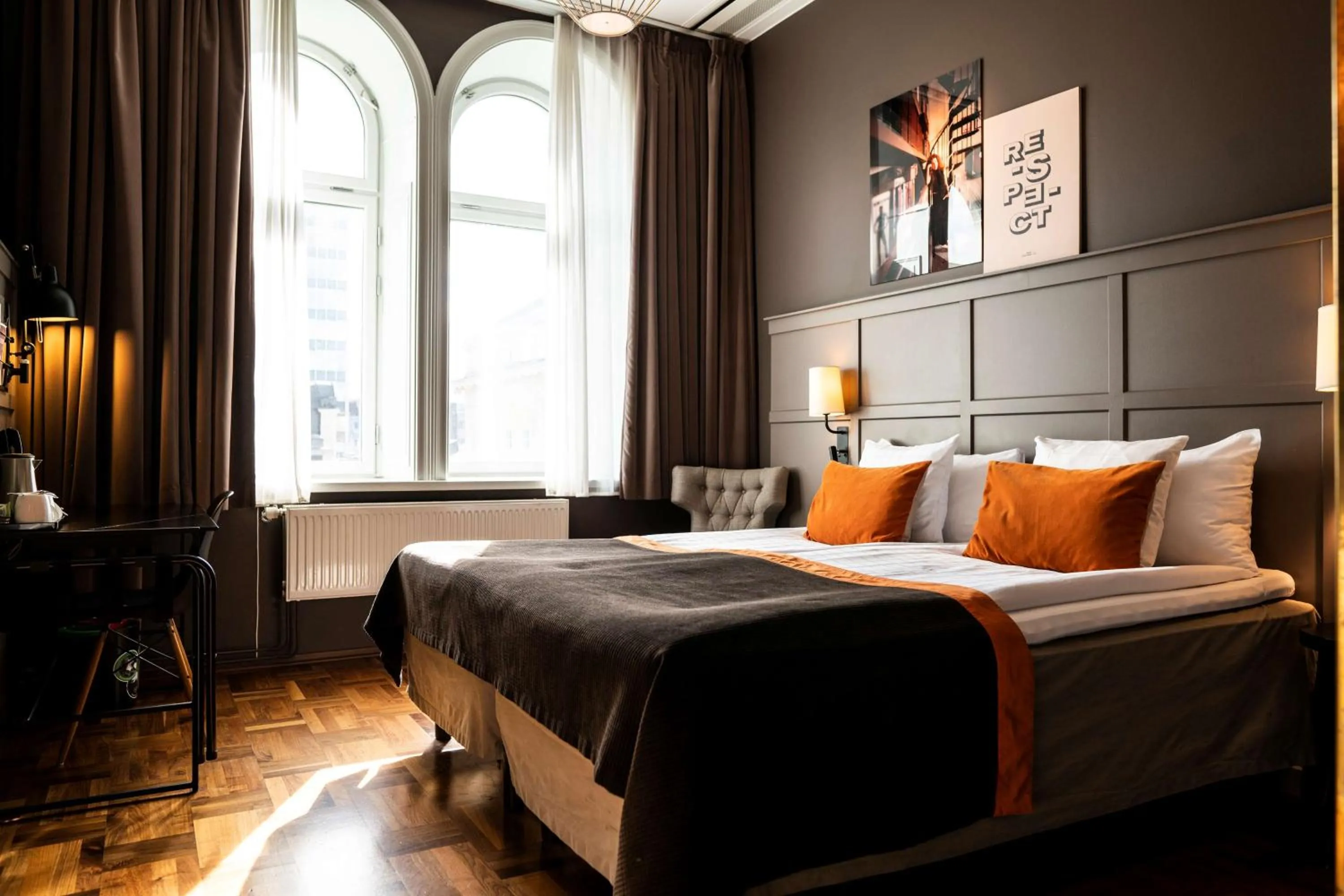 Bedroom, Bed in Scandic Grand Central