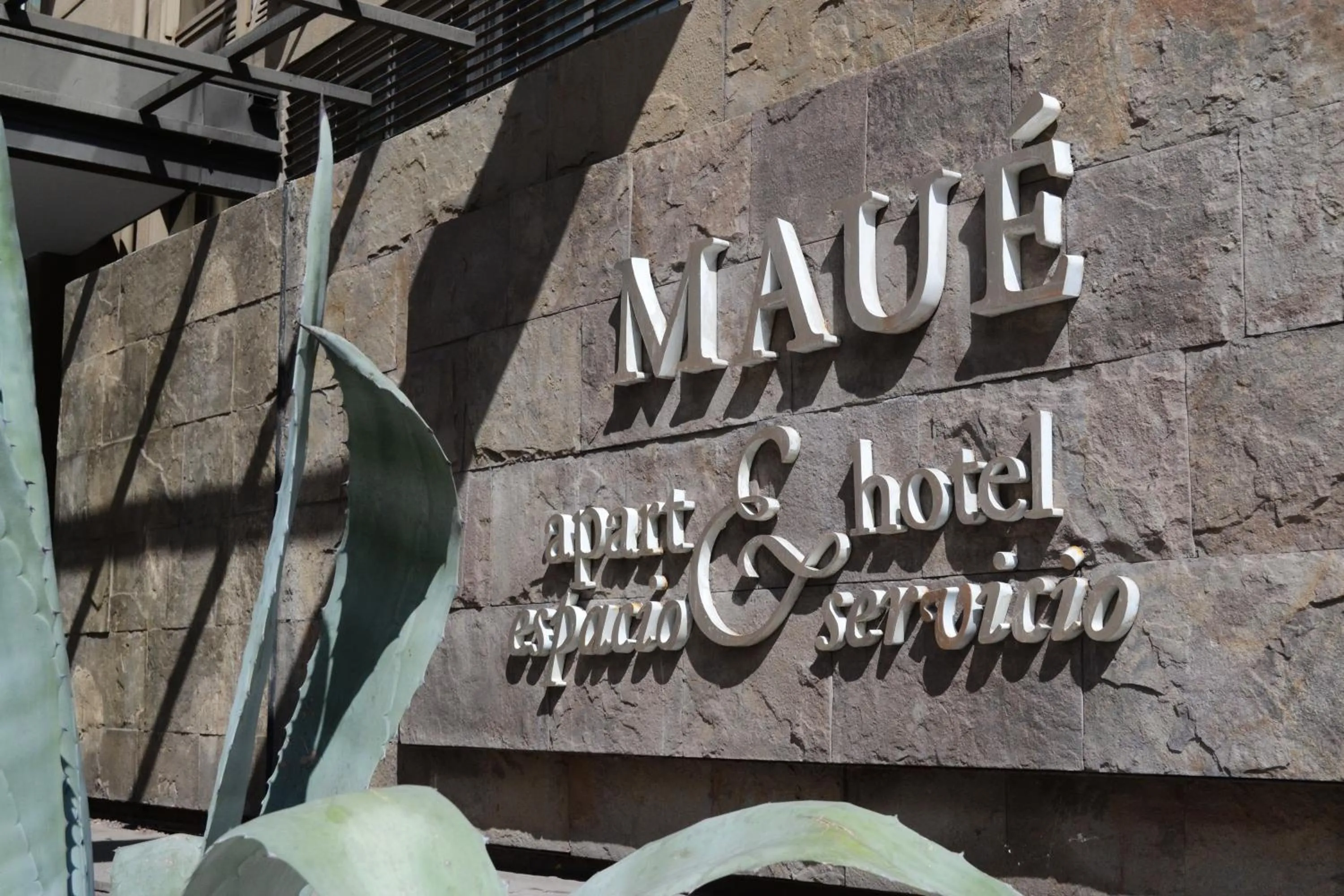 Facade/entrance in Apart Hotel Maue