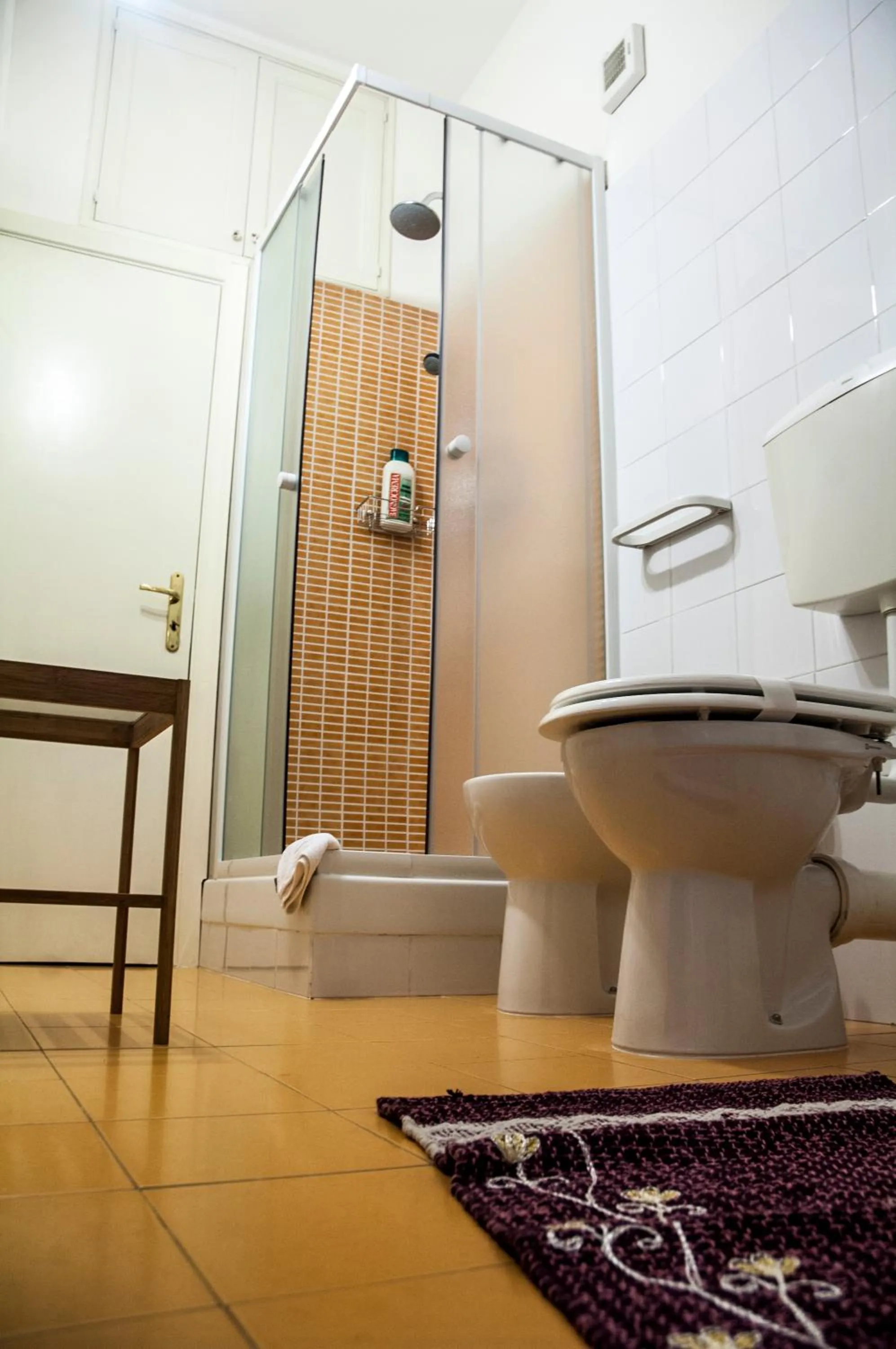 Shower in B&B Alfio Tomaselli