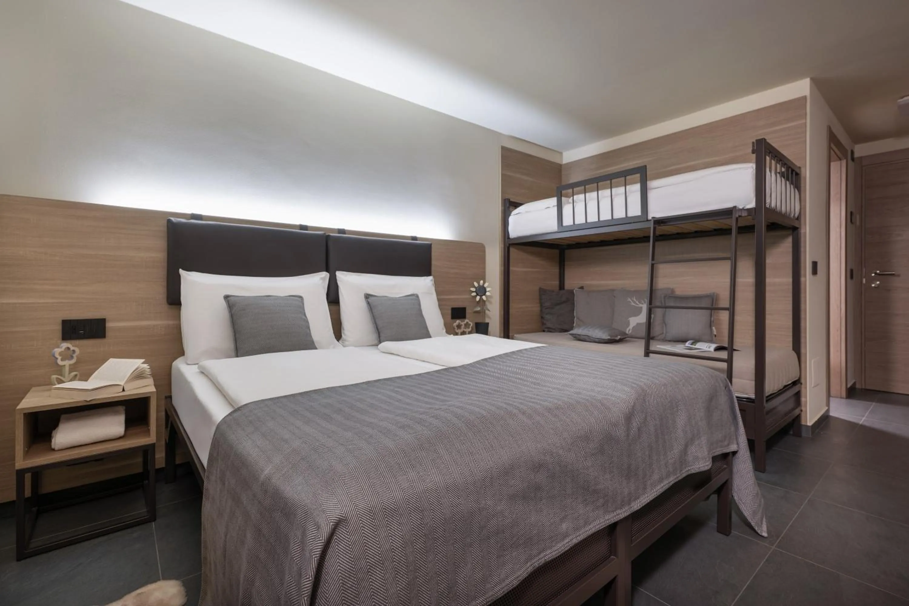 Bedroom, Bed in Hotel Loredana