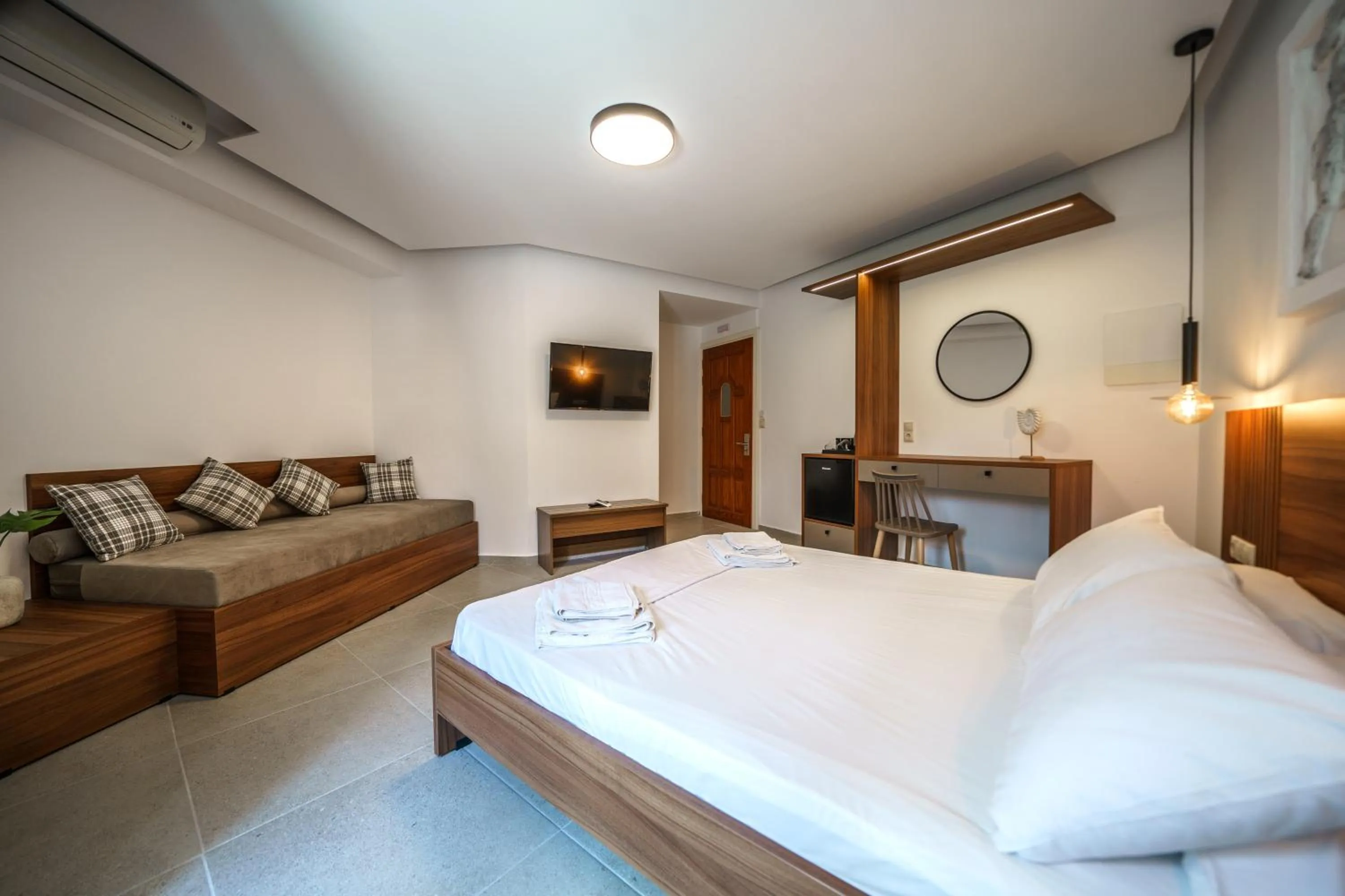 Bedroom, Bed in Amalia Apartments