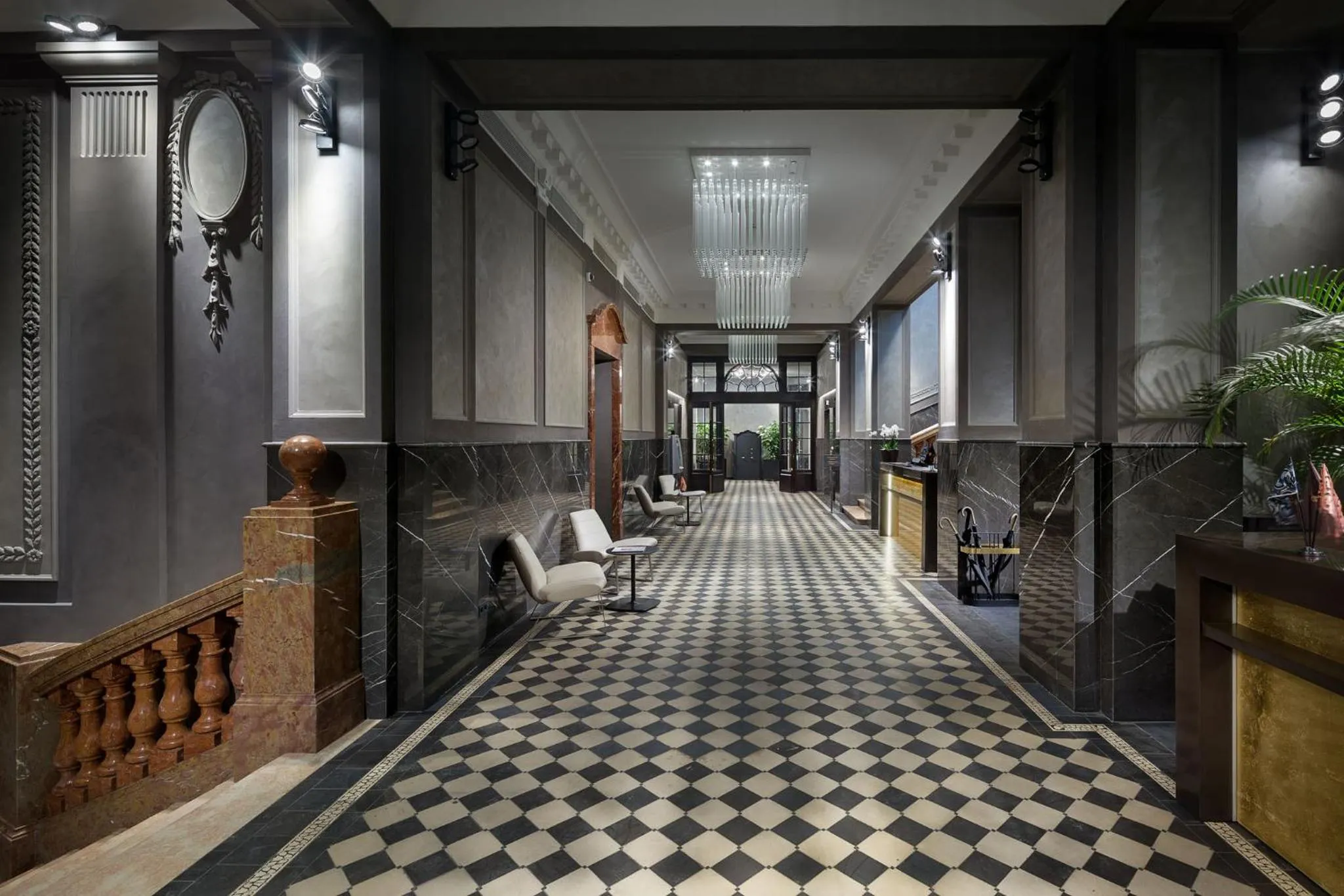 Lobby or reception in BANKHOTEL