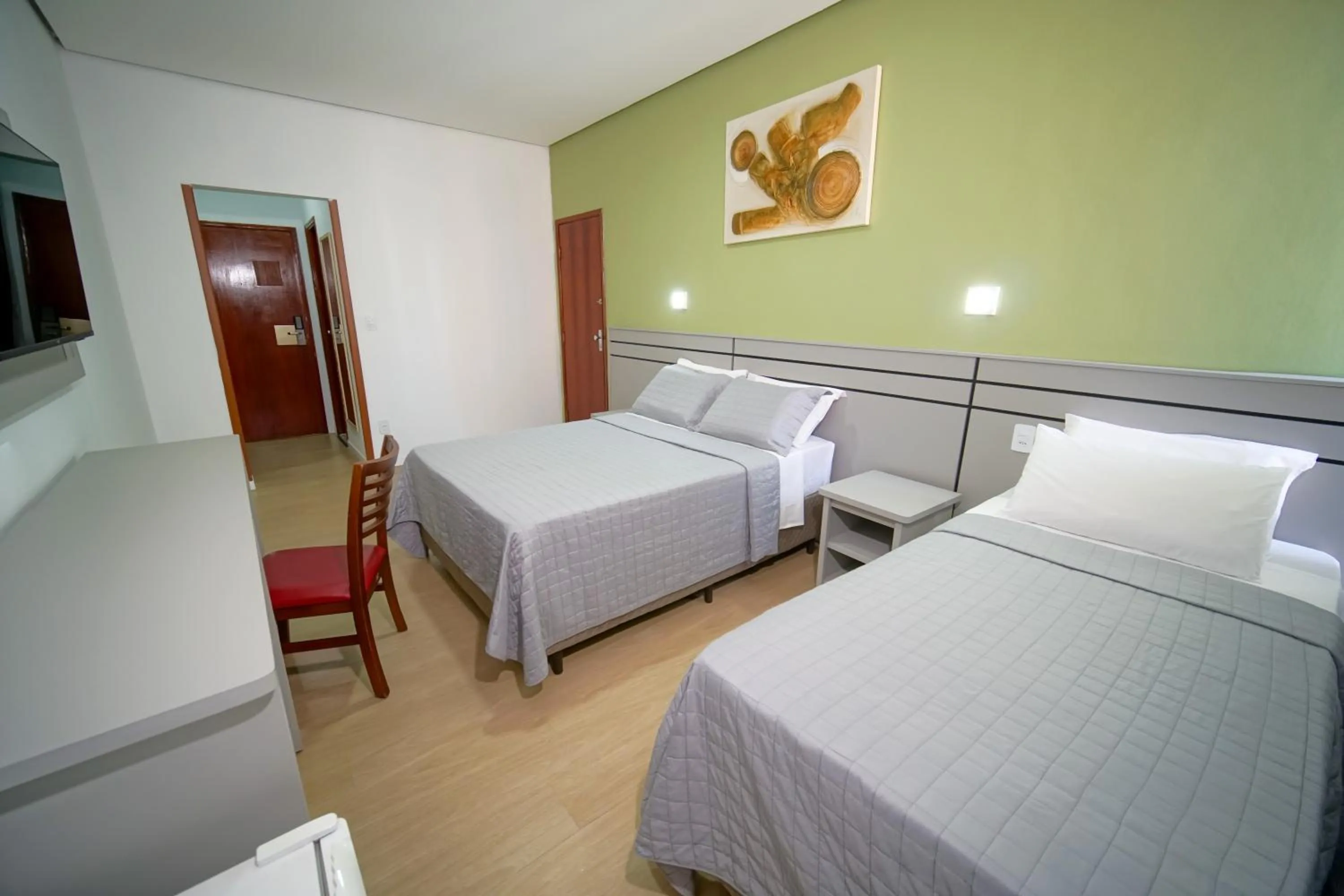 View (from property/room), Bed in Hotel Nacional Inn Poços de Caldas - Lazer completo e Gastronomia no Centro