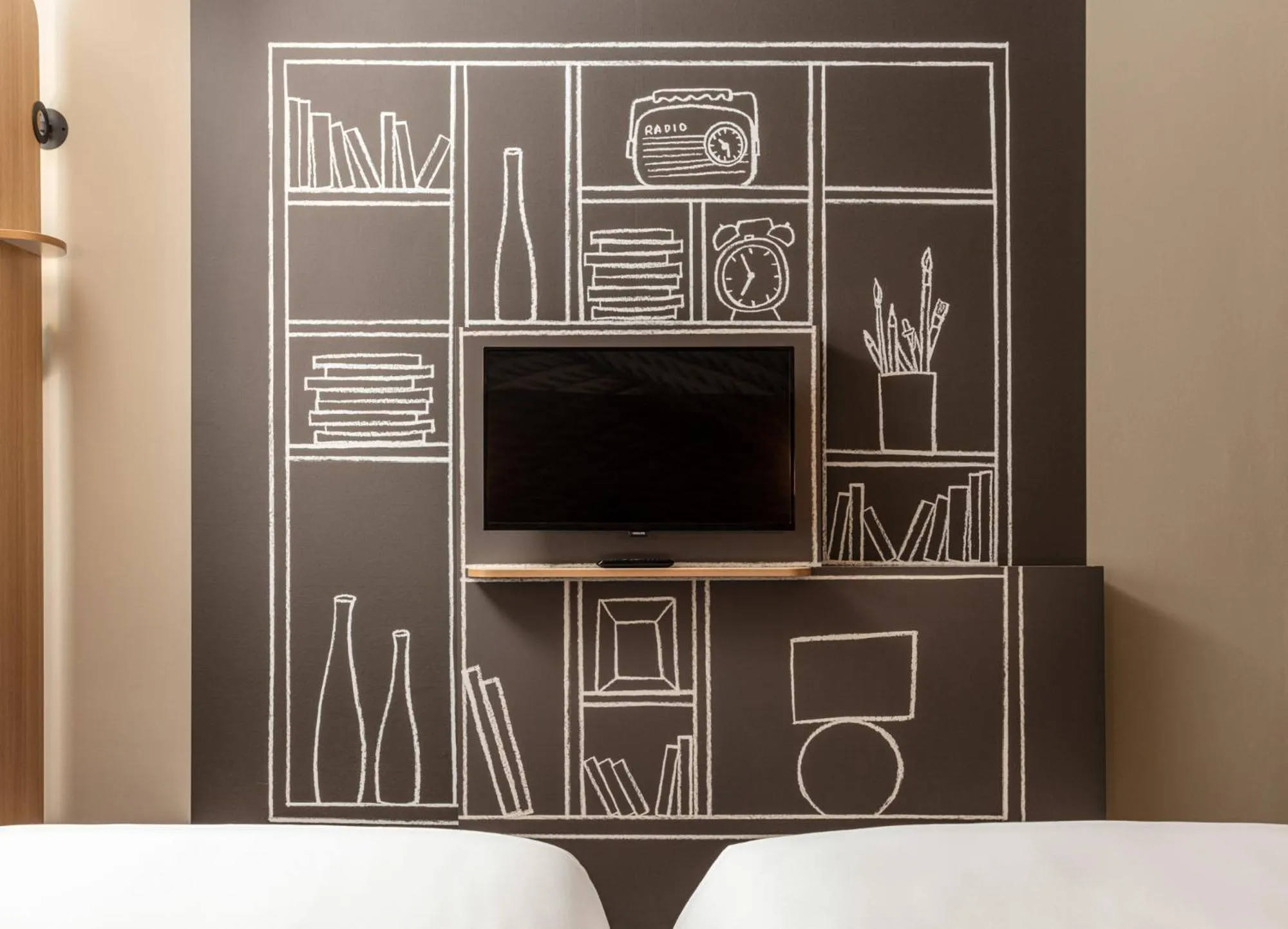 TV and multimedia in Ibis Poznan Centrum