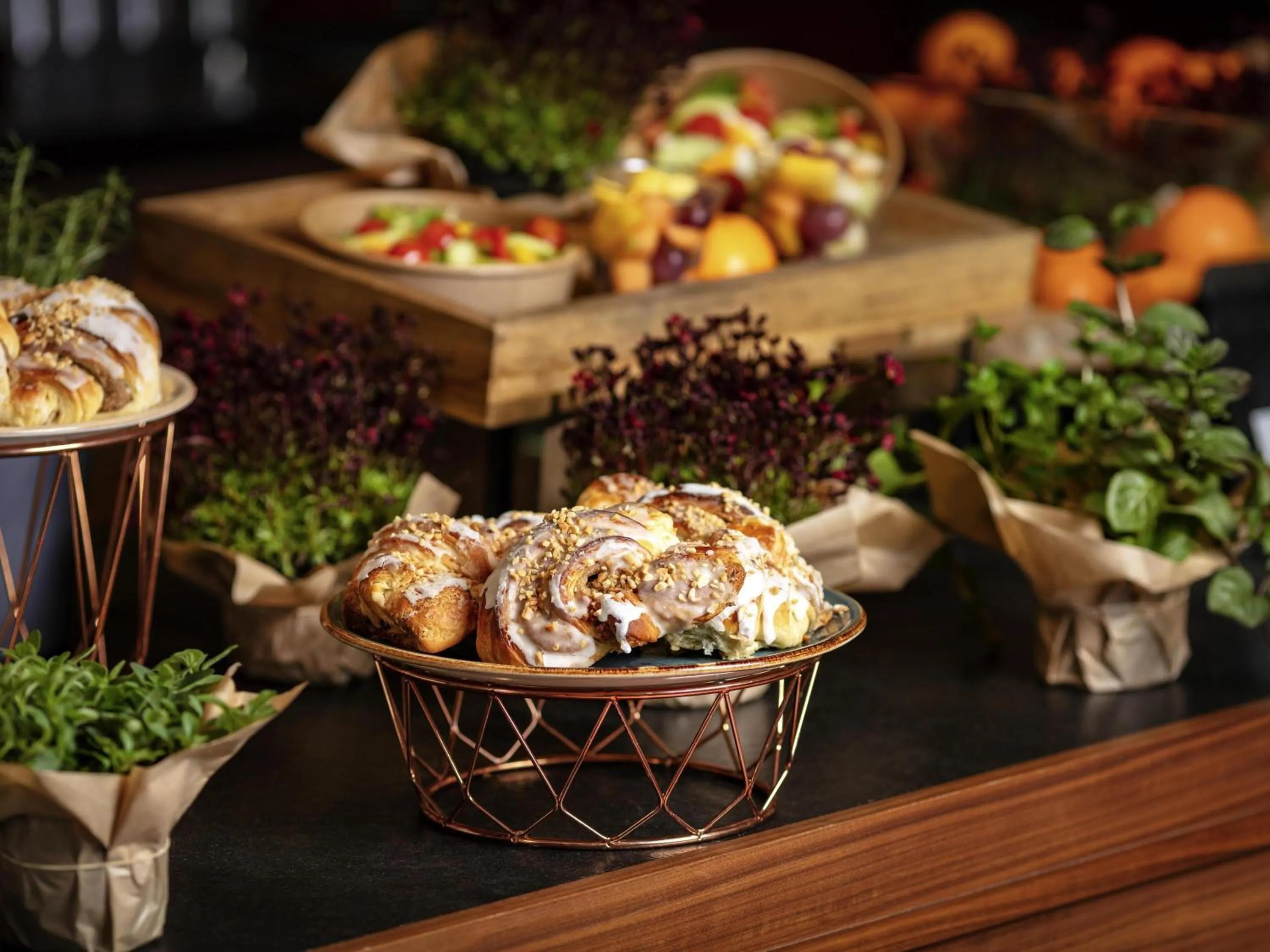 Restaurant/places to eat in Ibis Poznan Centrum