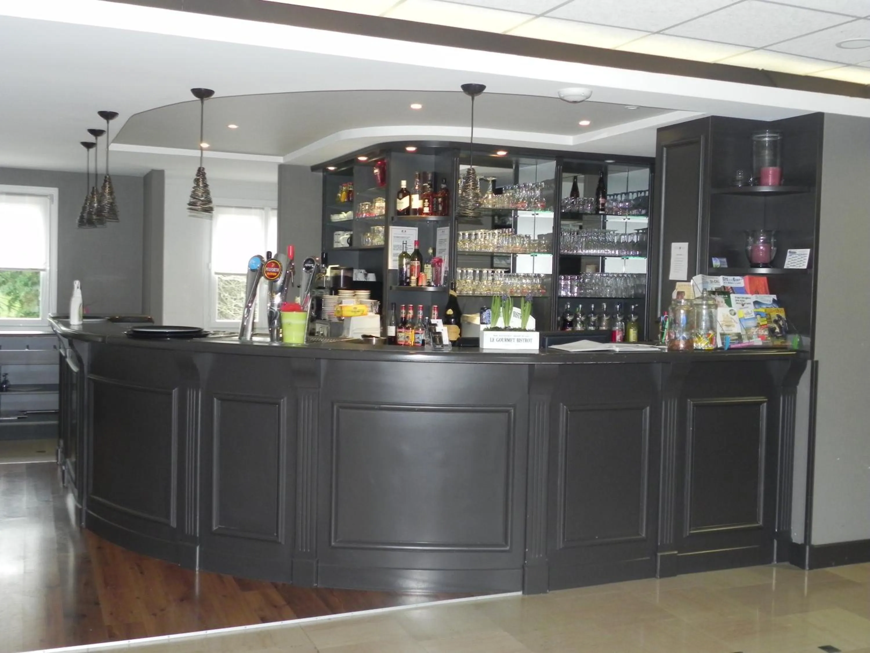 Lounge or bar in Le Bistroquet