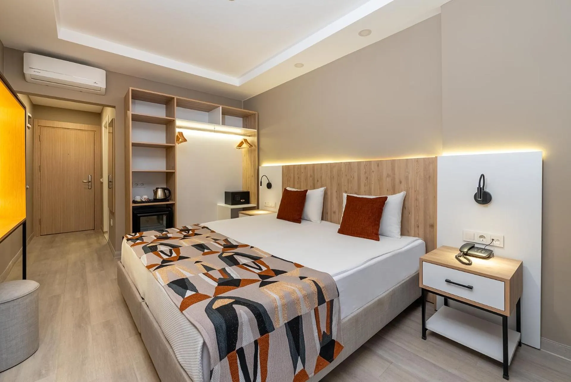 Bed in Villa Sunflower Hotel - All Inclusive