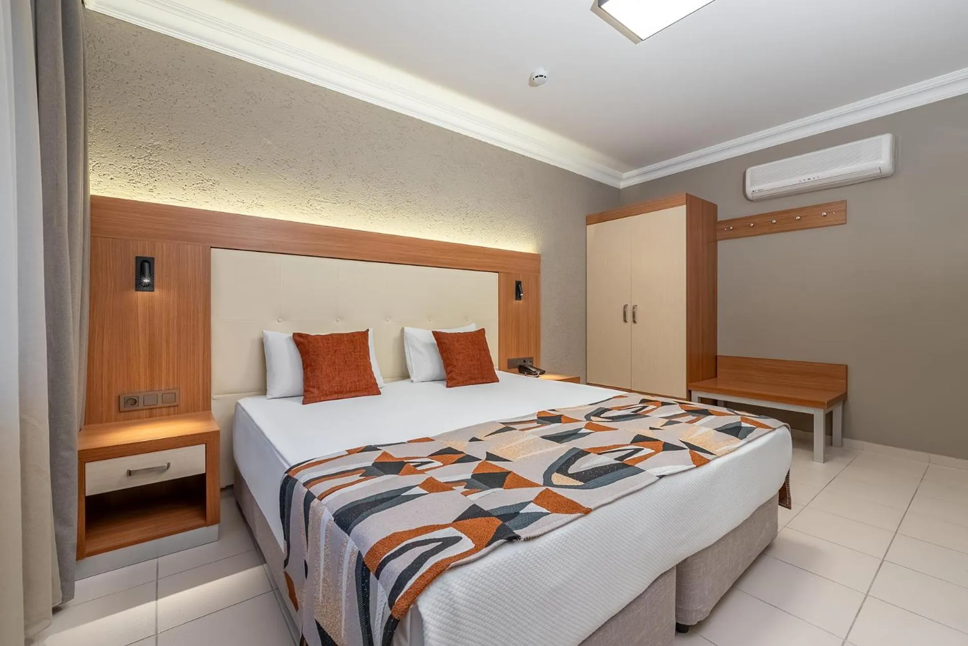 Bed in Villa Sunflower Hotel - All Inclusive