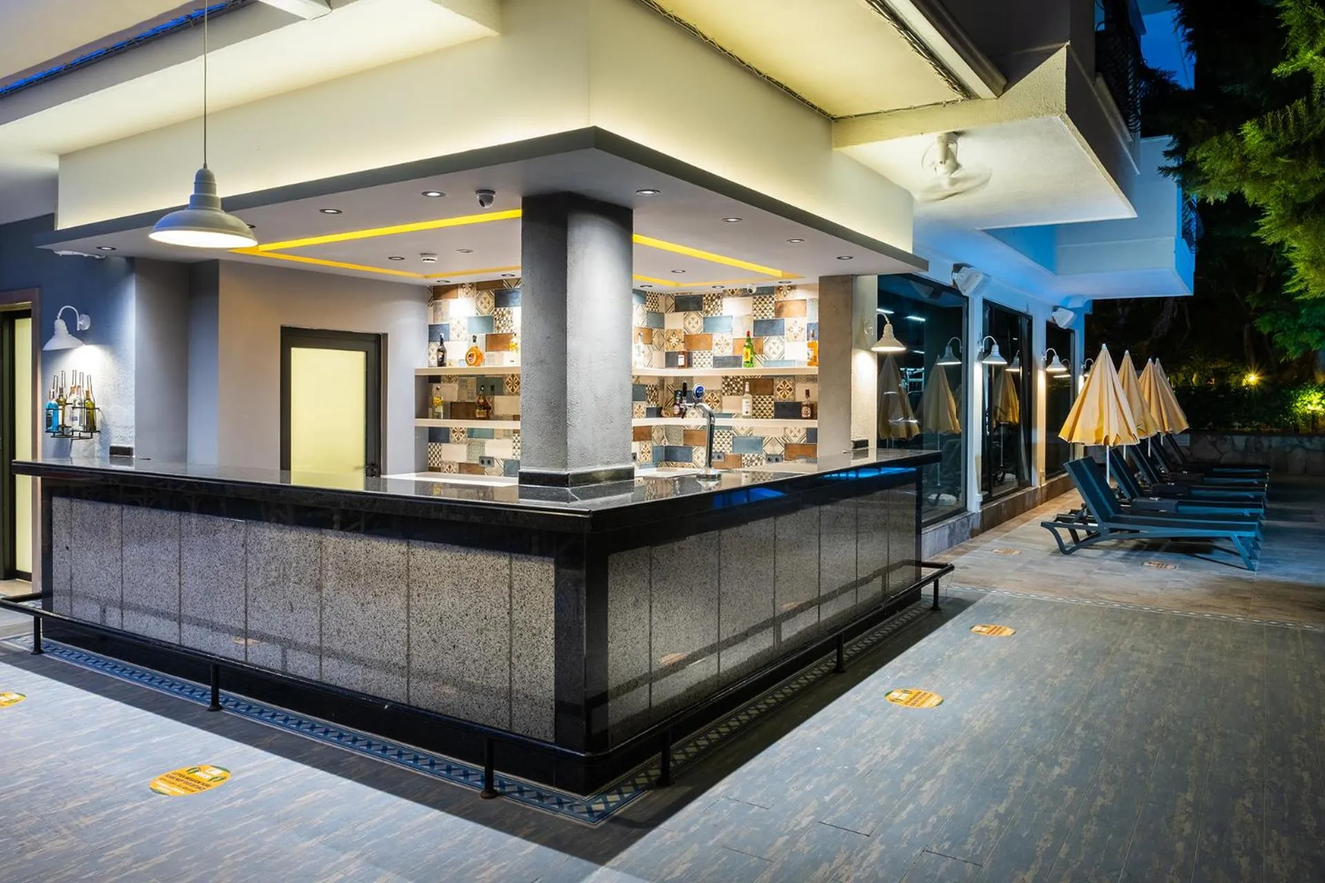 Lounge or bar in Villa Sunflower Hotel - All Inclusive