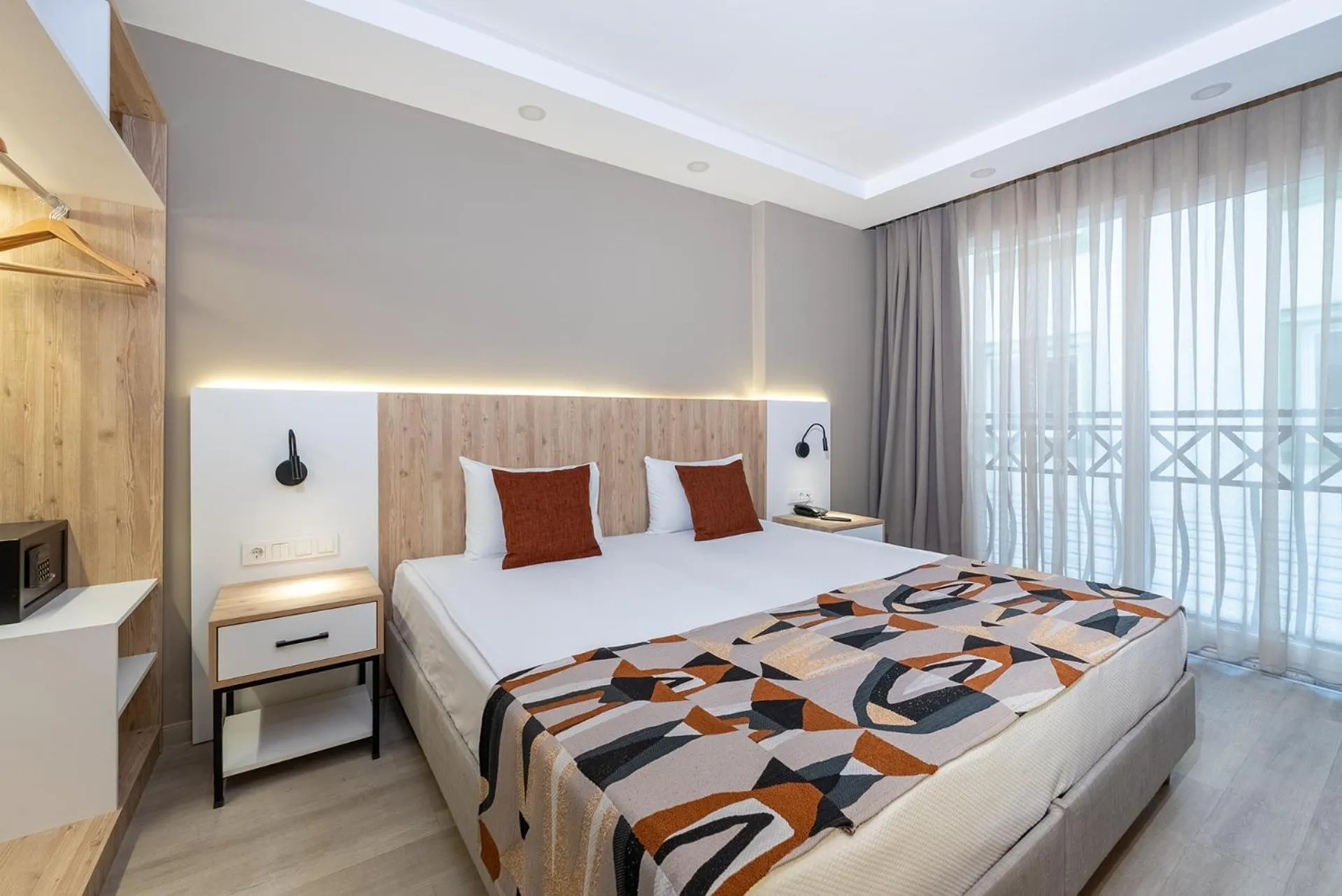 Bed in Villa Sunflower Hotel - All Inclusive