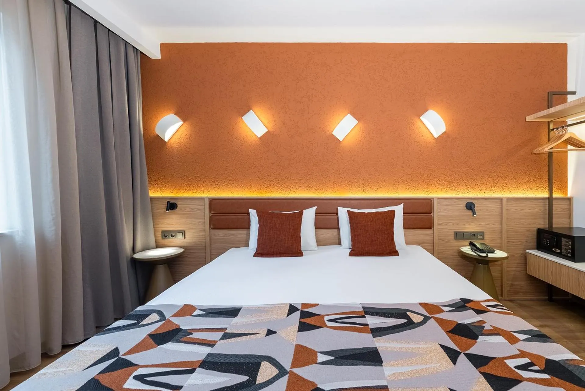 Bed in Villa Sunflower Hotel - All Inclusive