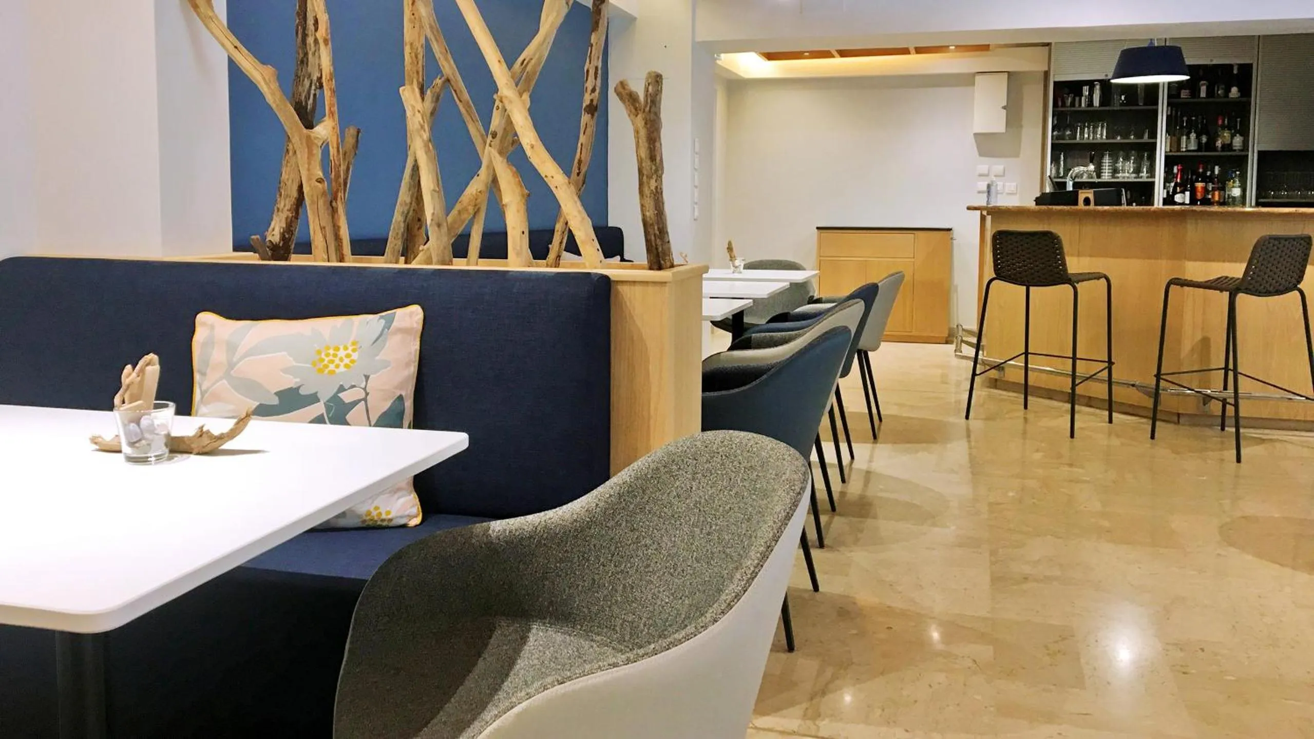 Restaurant/places to eat in Hapimag Apartments Antibes