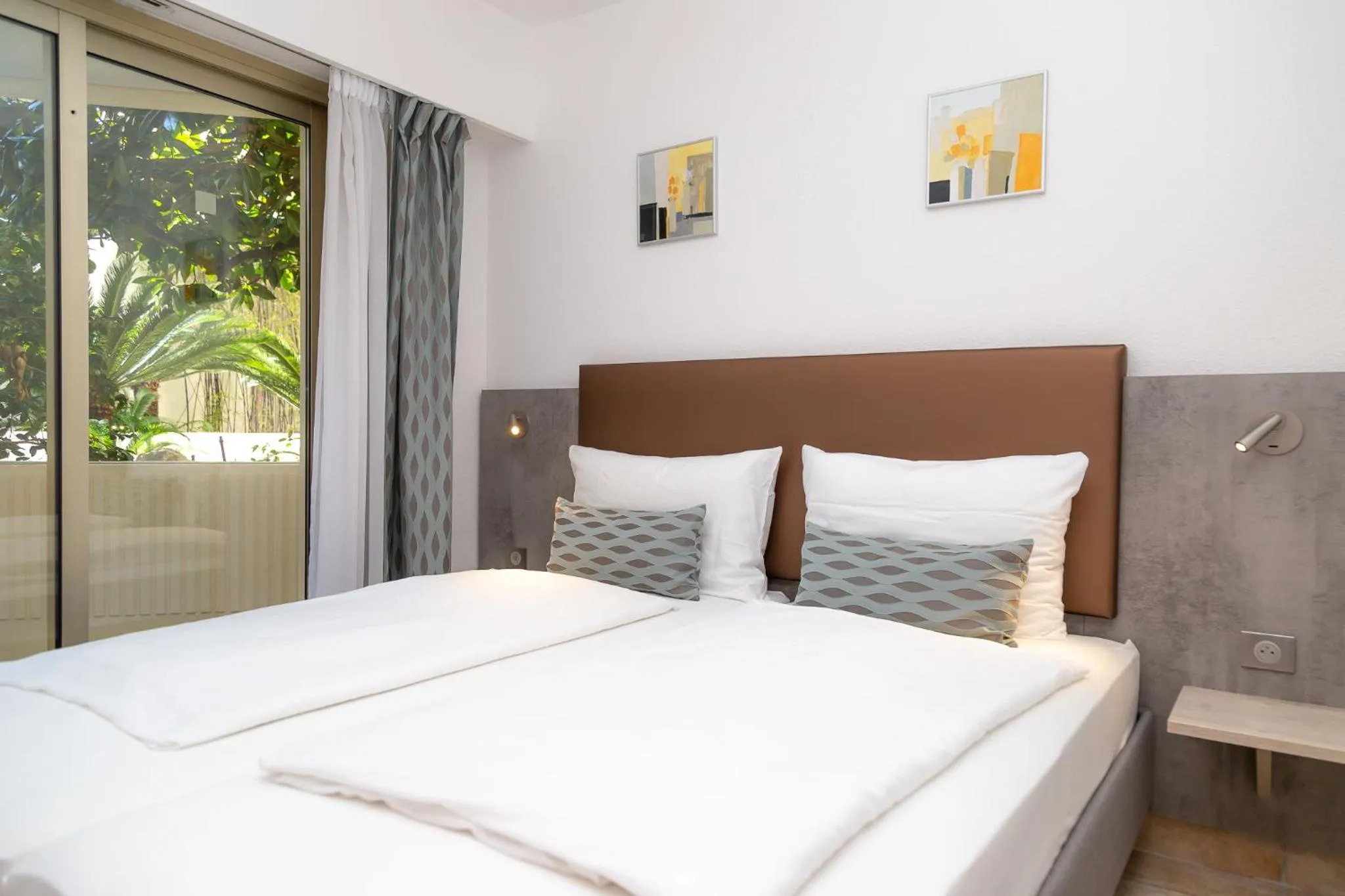 Bedroom, Bed in Hapimag Apartments Antibes