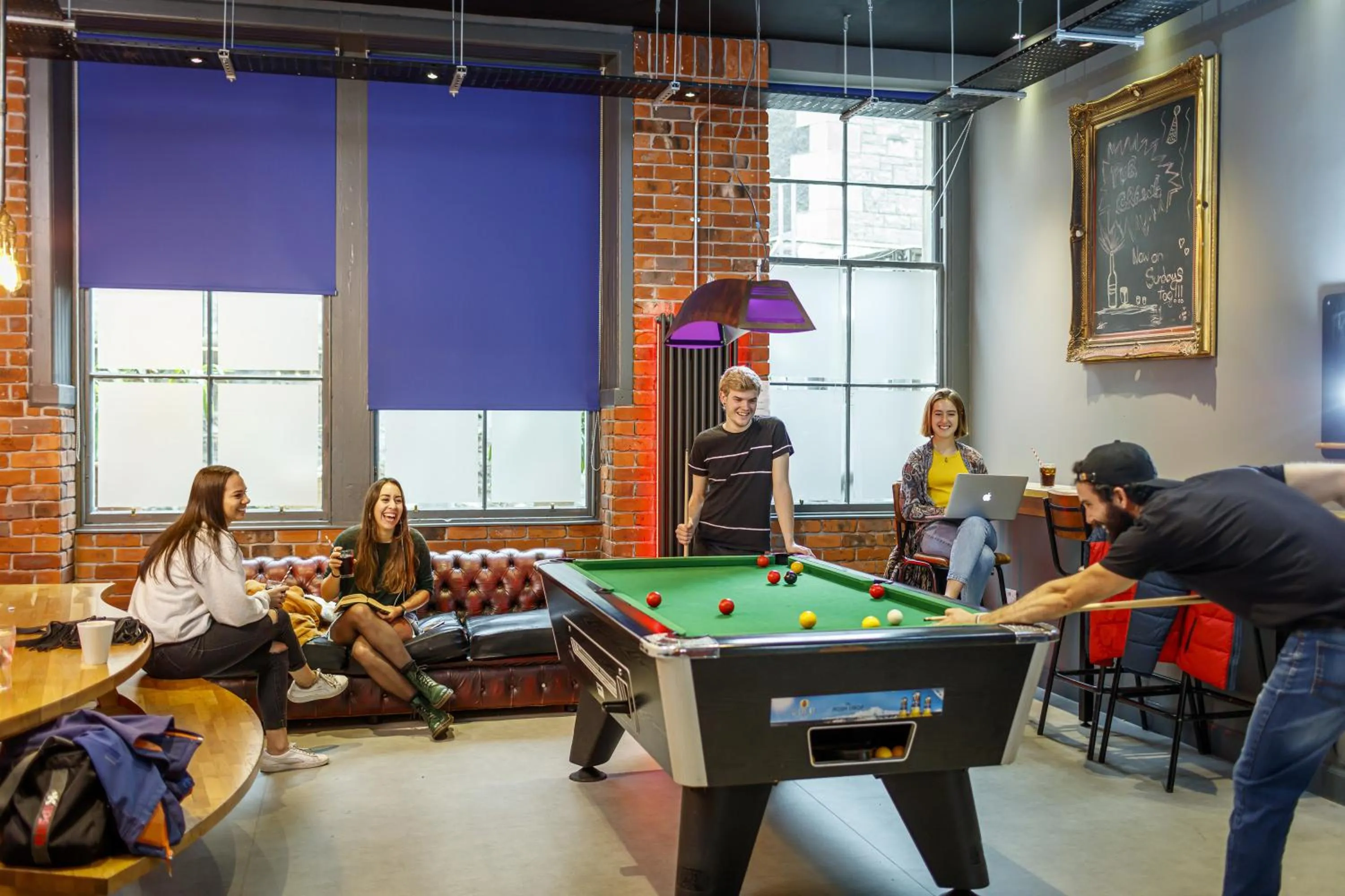 Billiard in Kick Ass Greyfriars (18+)