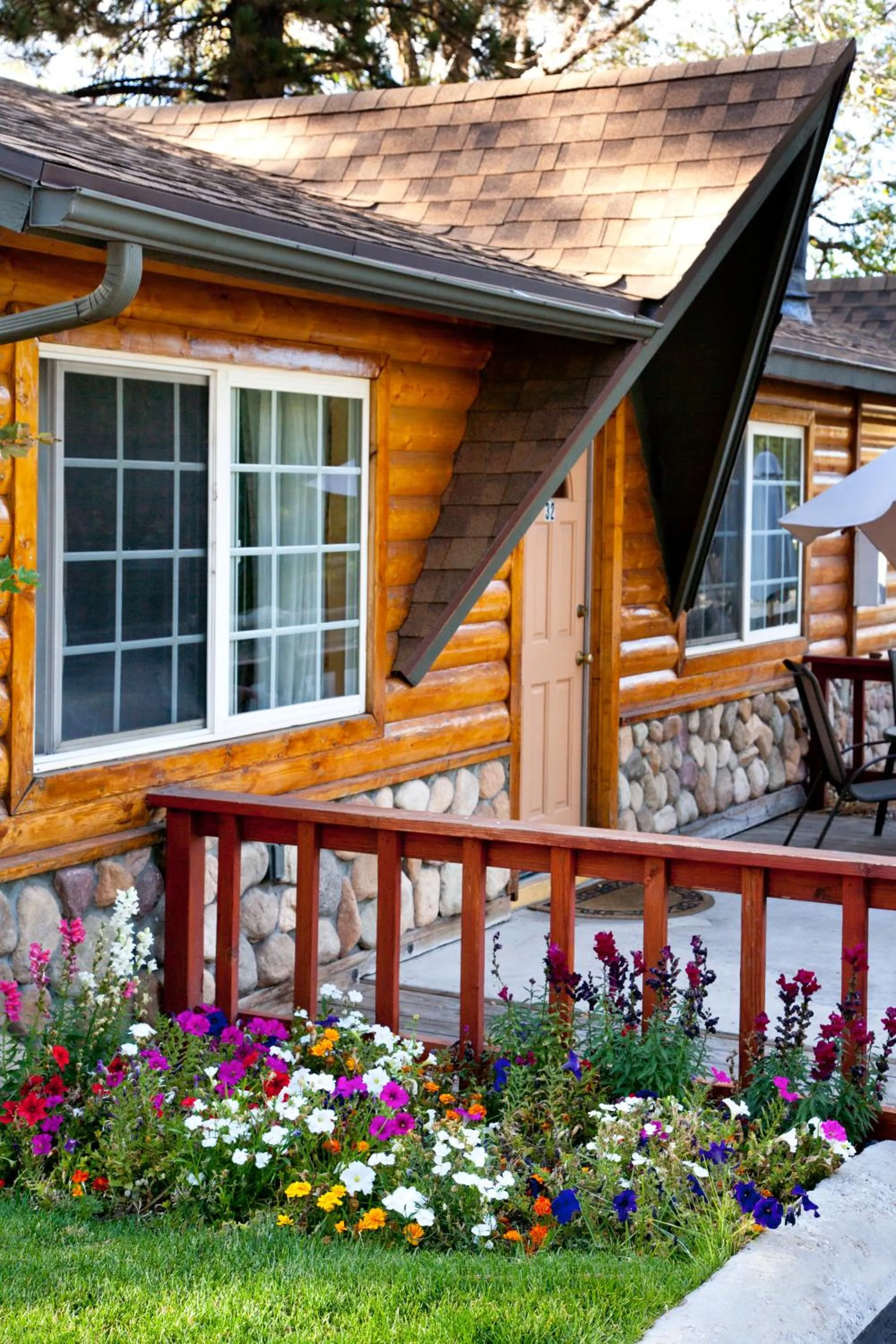 Facade/entrance in Big Bear Frontier