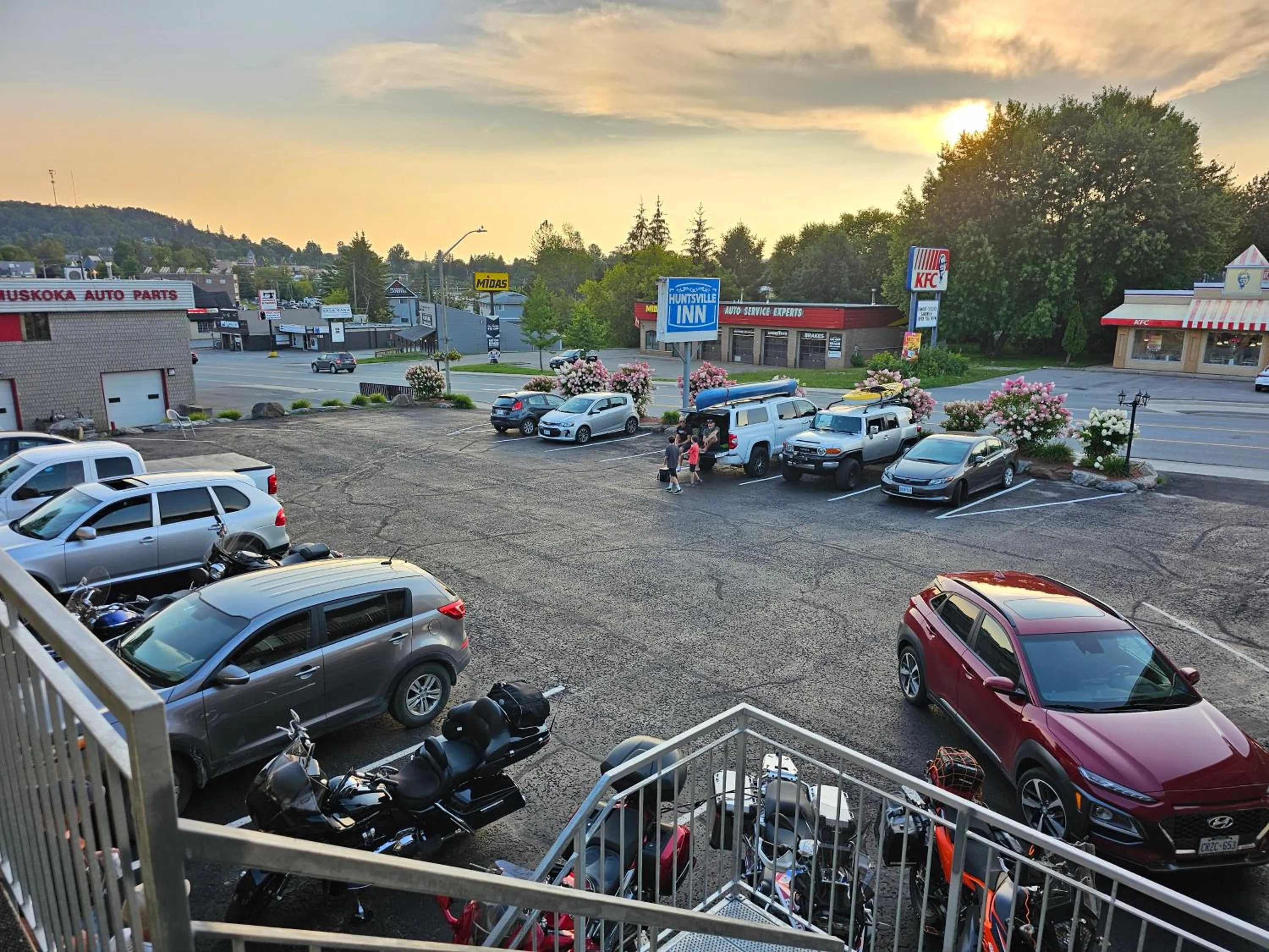 Natural landscape in Huntsville Inn
