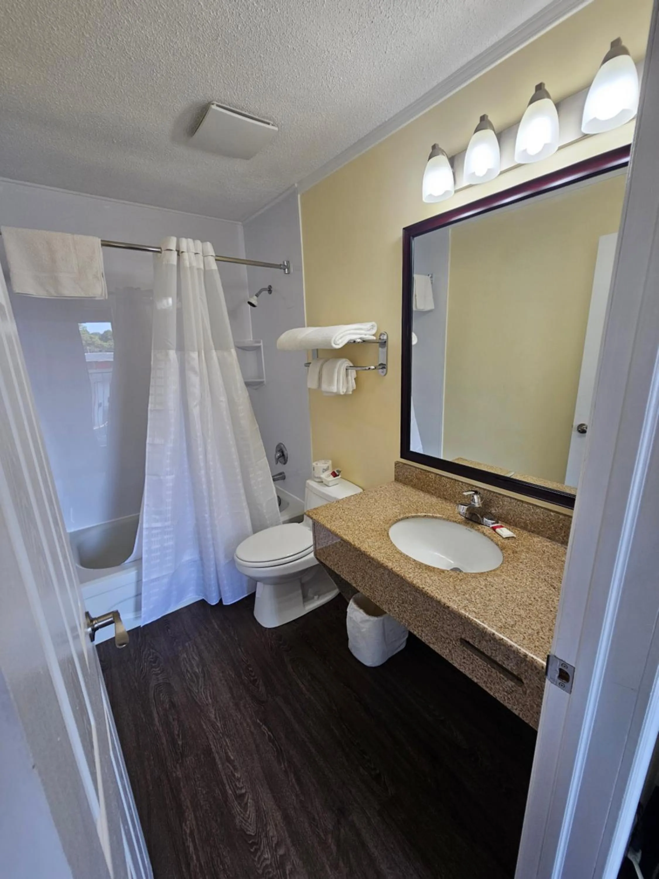 Bathroom in Huntsville Inn