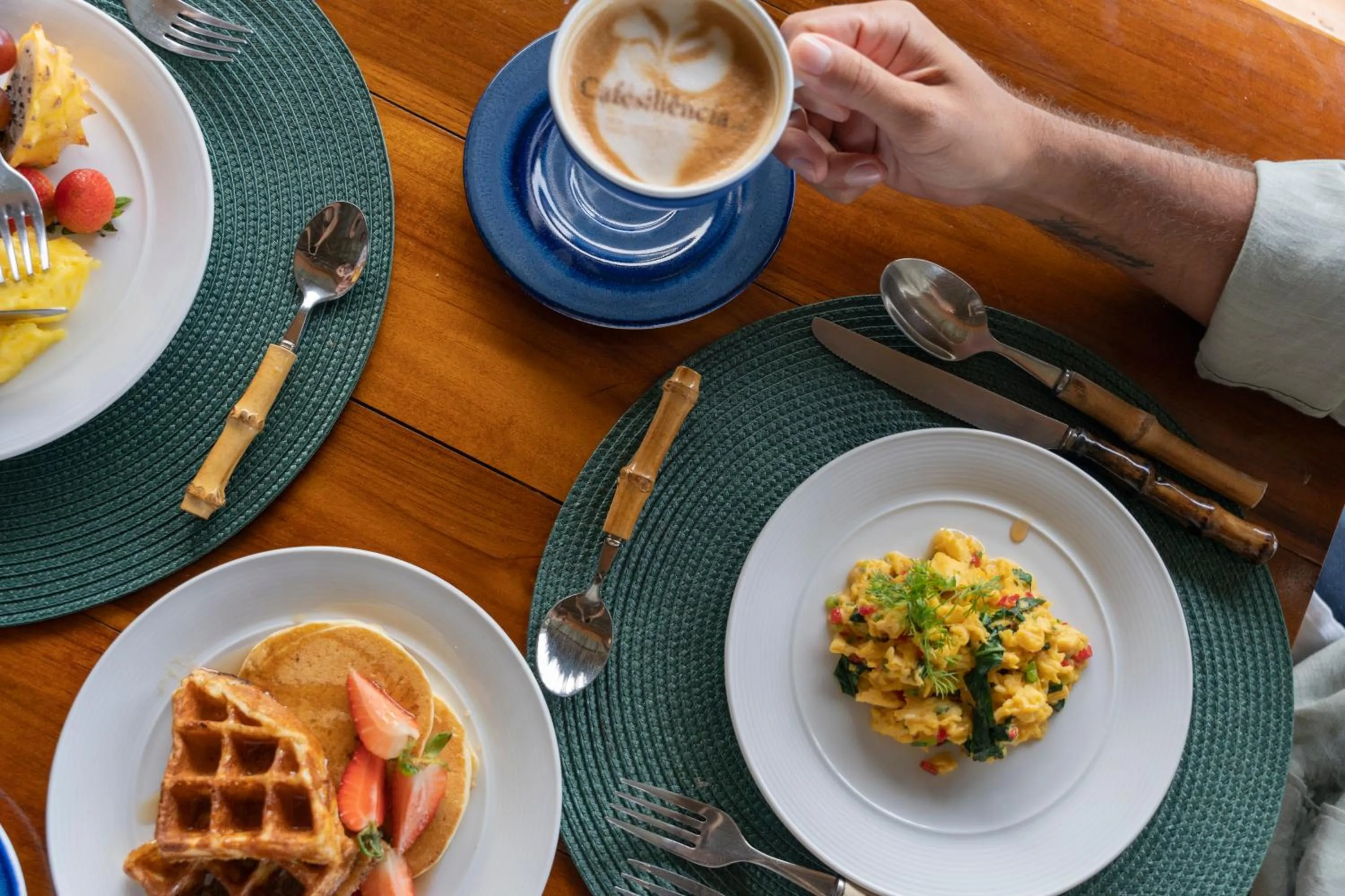 Restaurant/places to eat in Hotel Las Islas