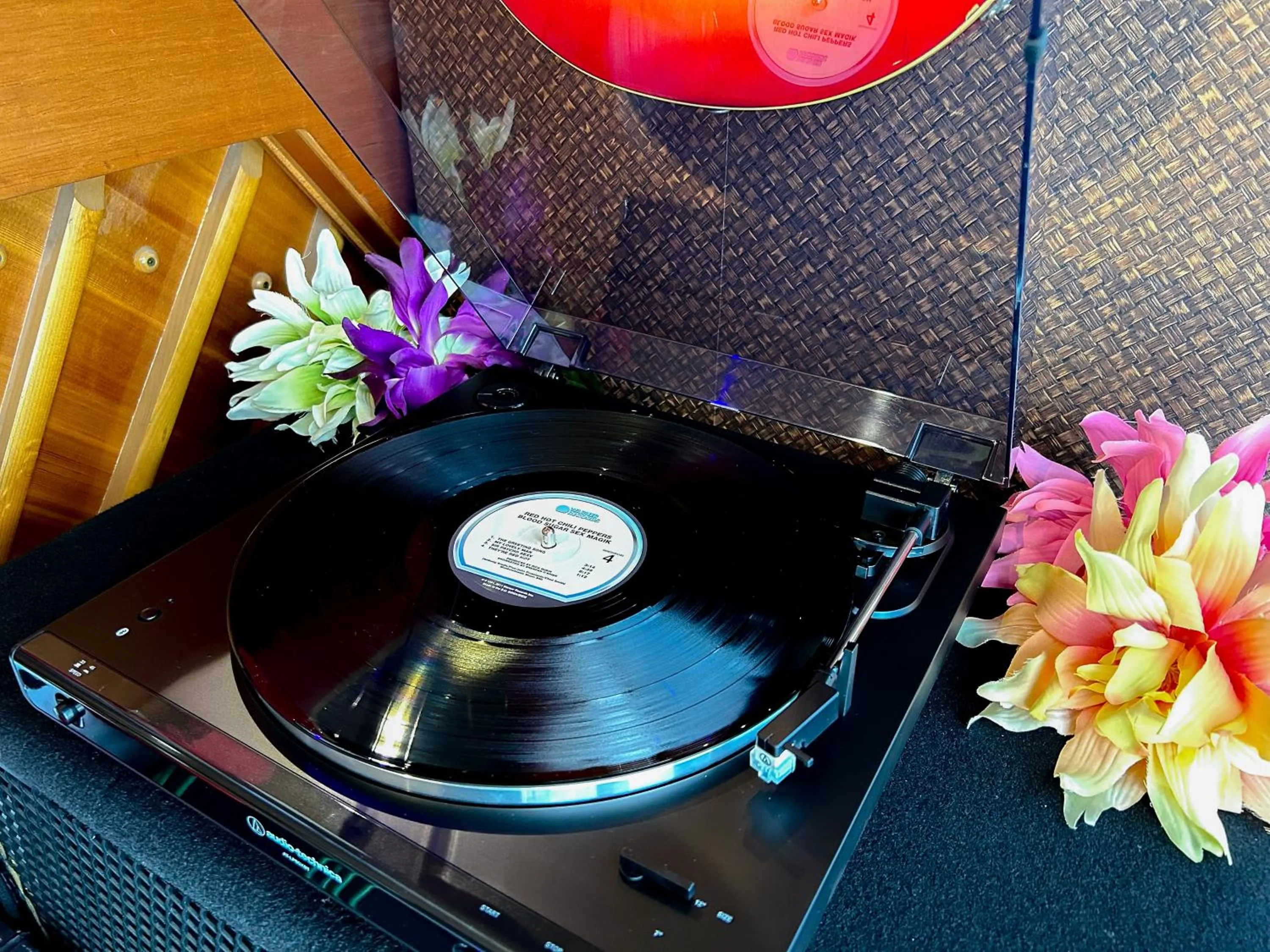 Communal lounge/ TV room in Feel Osaka Yu