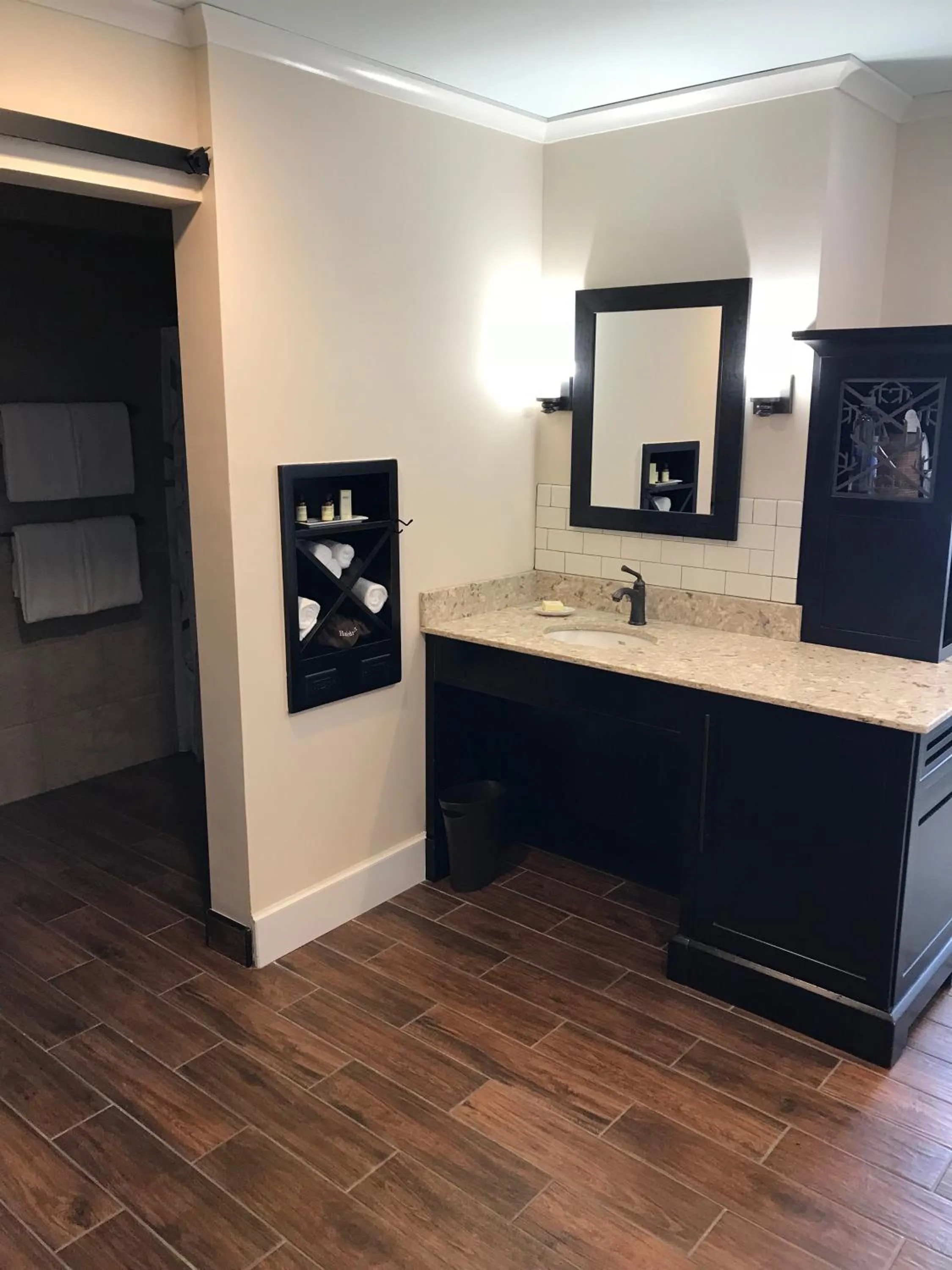 Bathroom in Village Hotel on Biltmore Estate