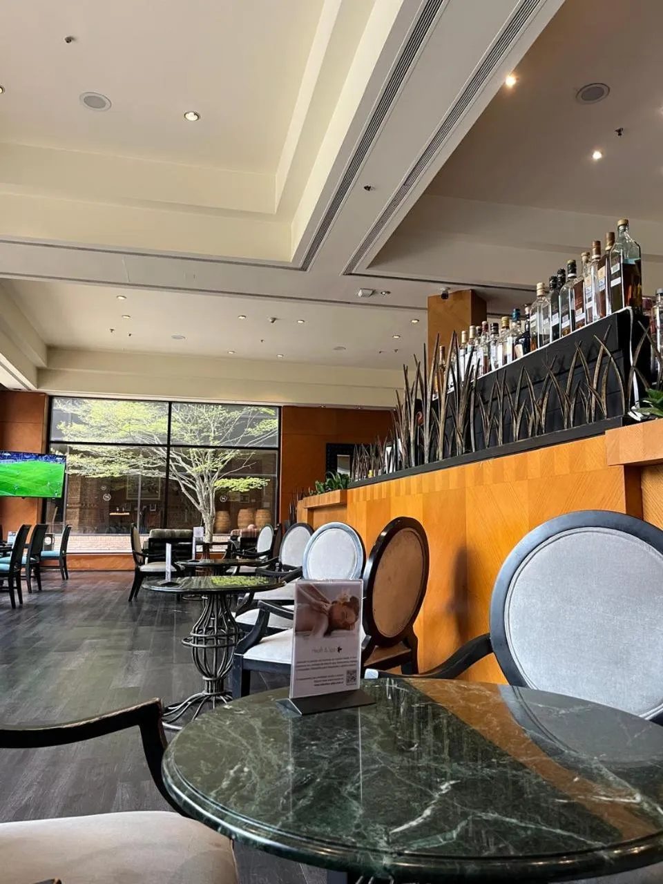 Restaurant/places to eat in Sheraton Pilar Hotel & Convention Center