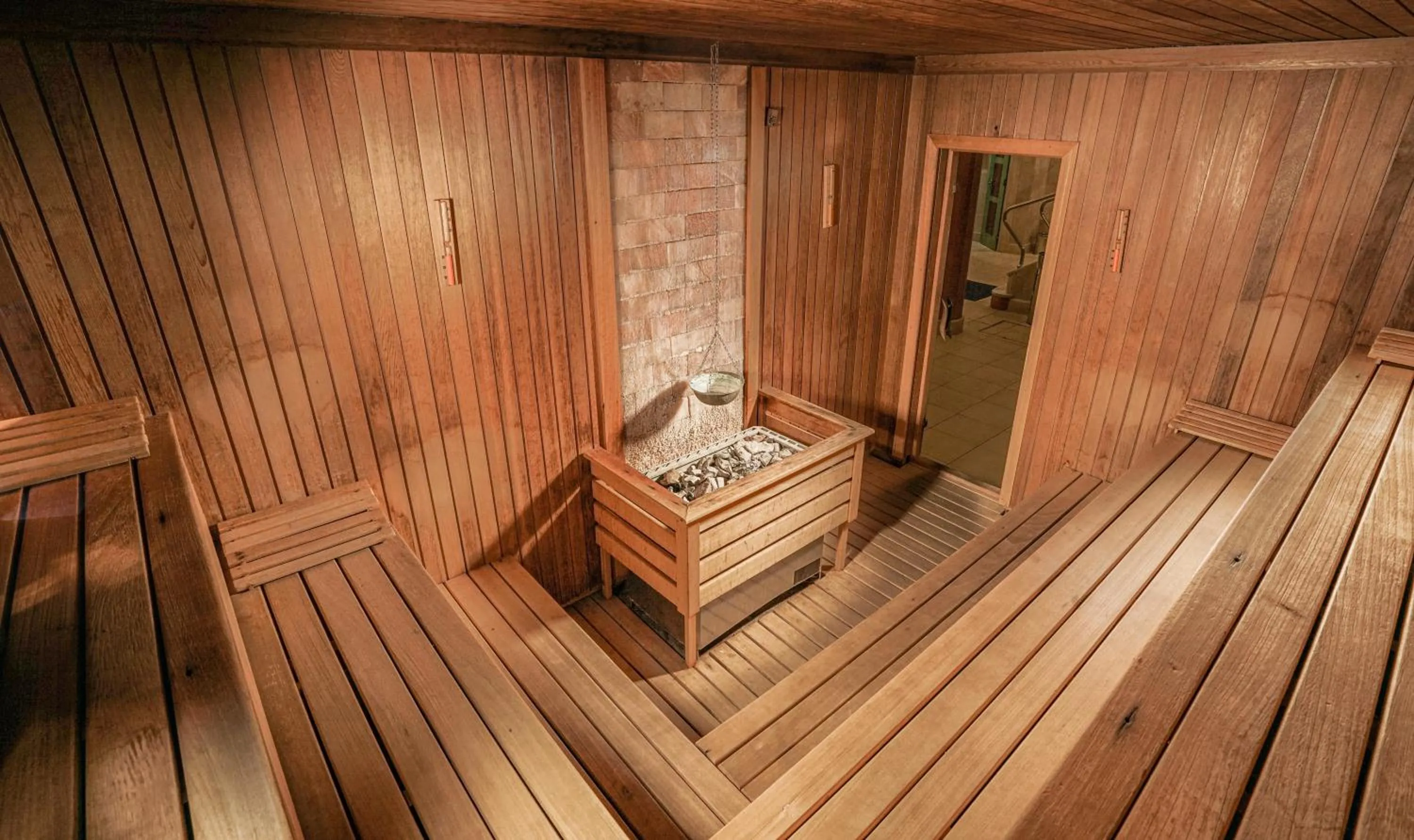 Sauna in Sheraton Pilar Hotel & Convention Center