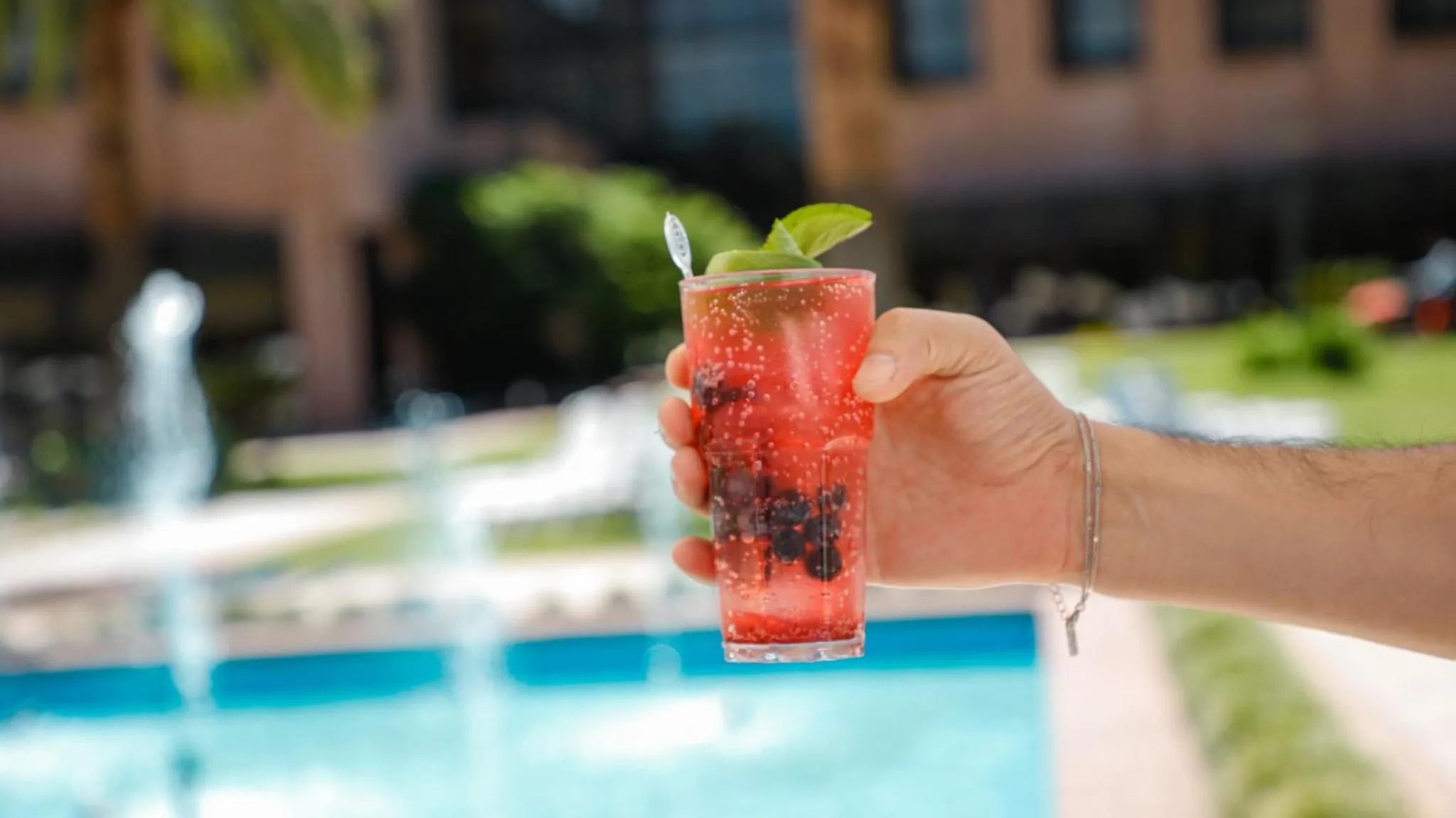 Restaurant/places to eat in Sheraton Pilar Hotel & Convention Center