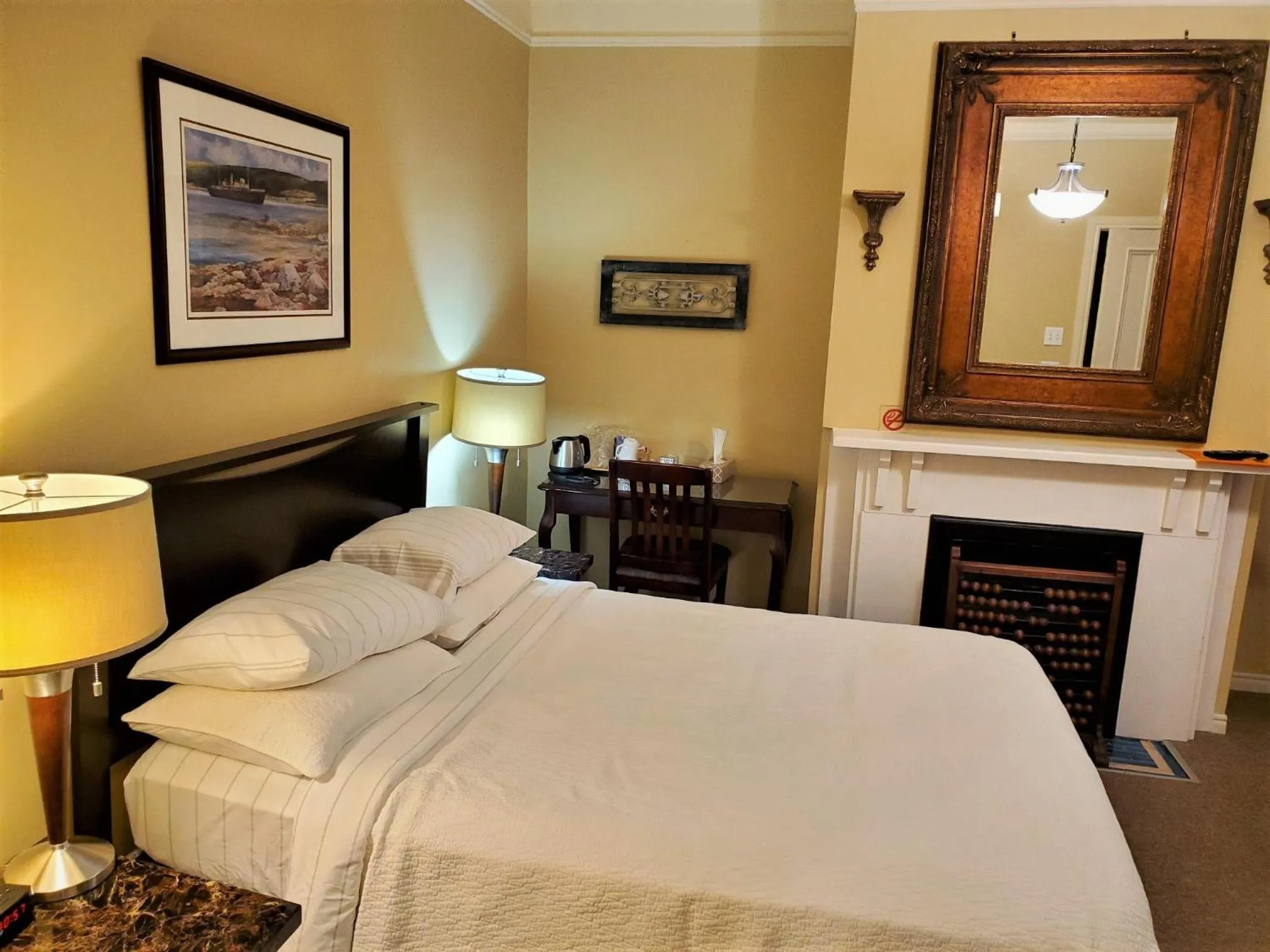 Bed in Abba Inn Guest House