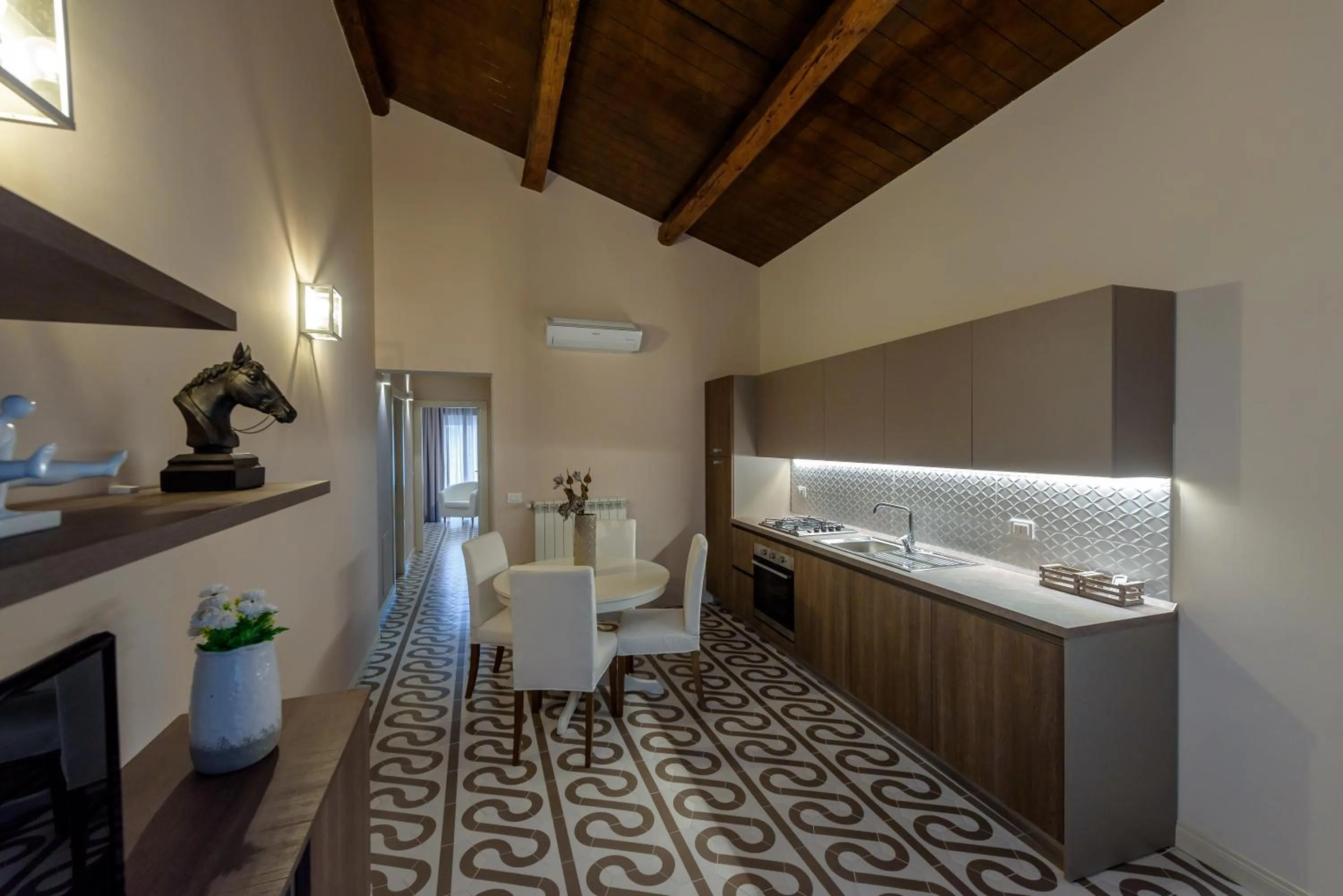 Kitchen or kitchenette in Marie Claire Apartments & Spa