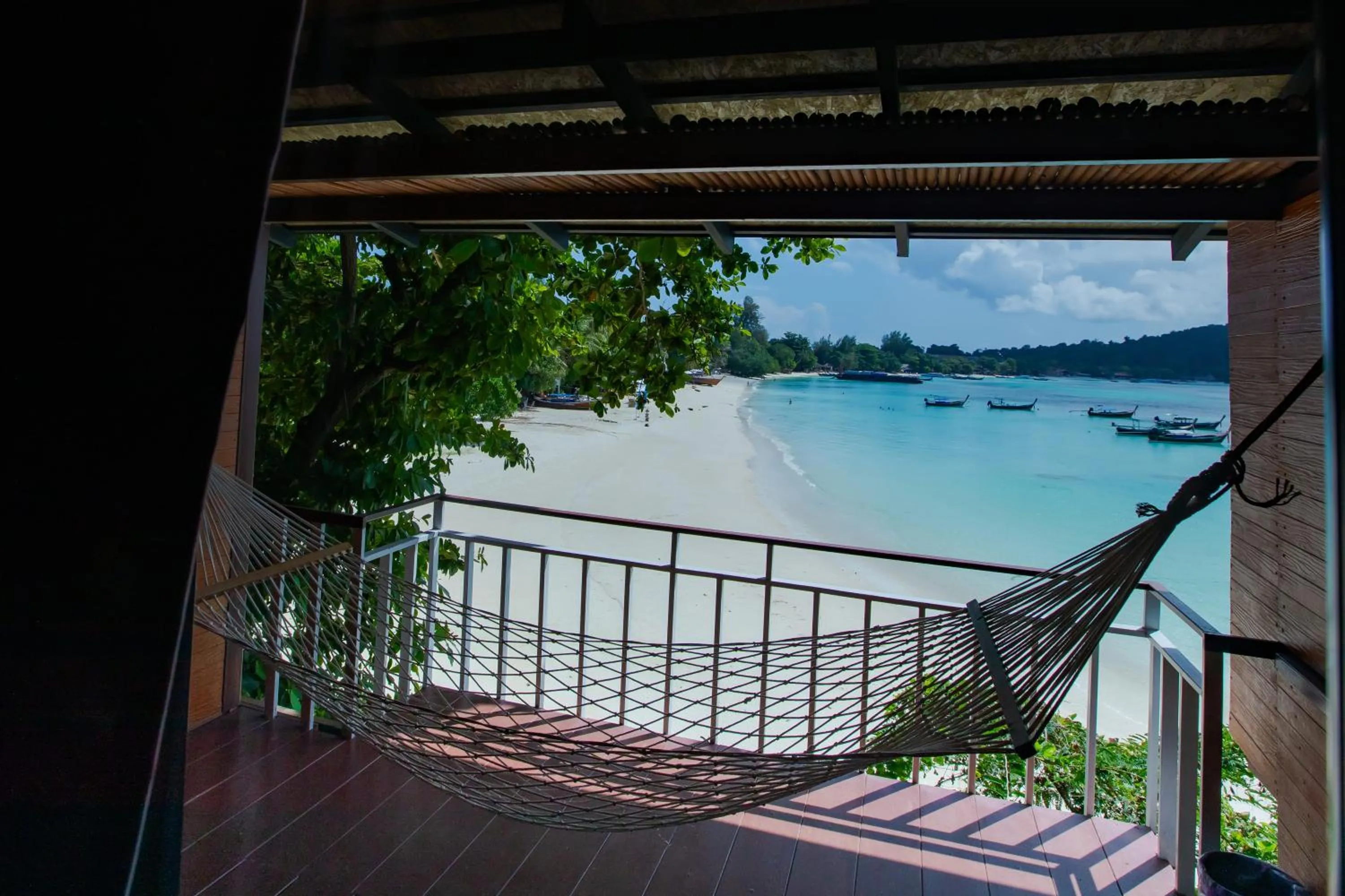 Balcony/Terrace in Chareena Hill Beach Resort