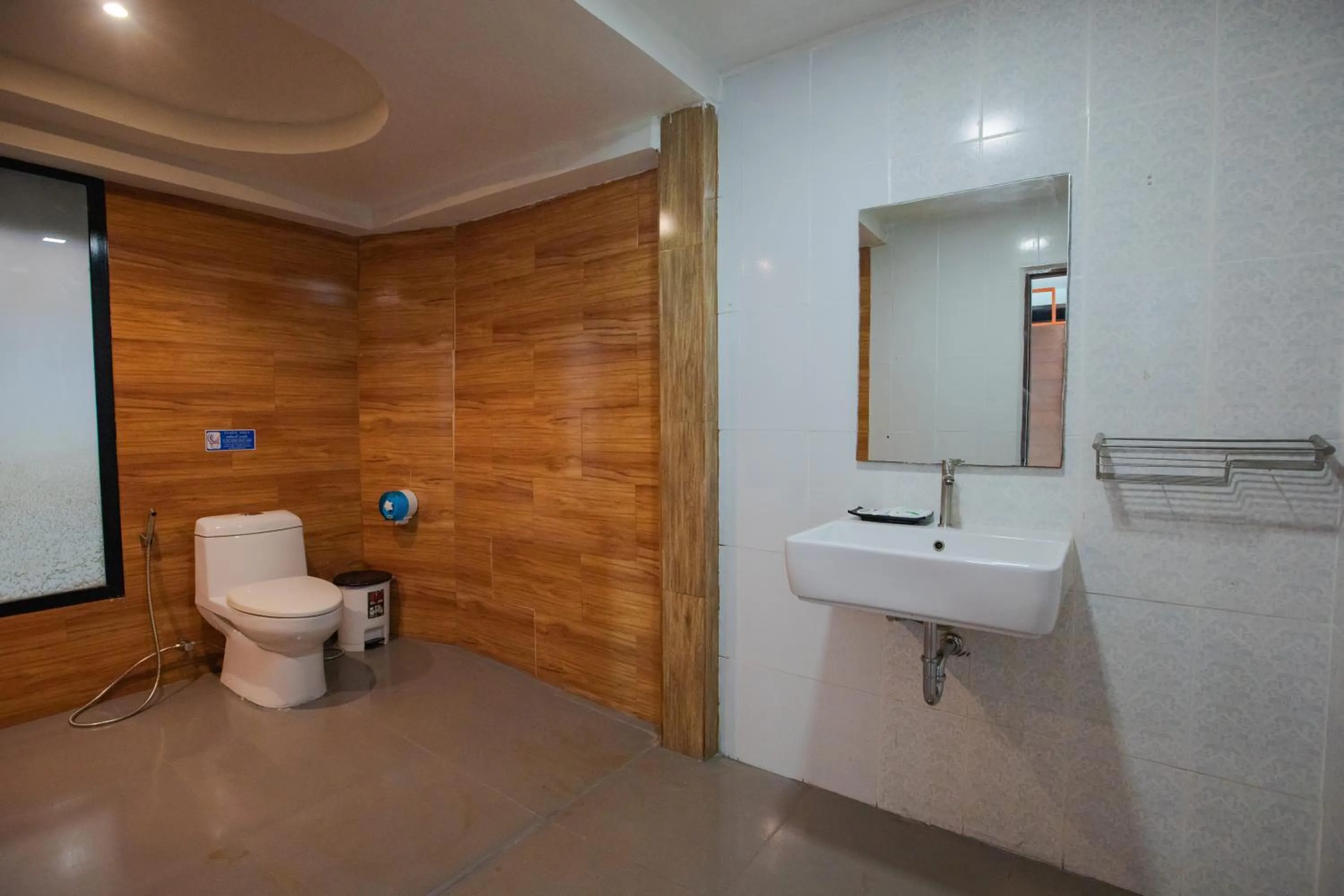 Toilet in Chareena Hill Beach Resort