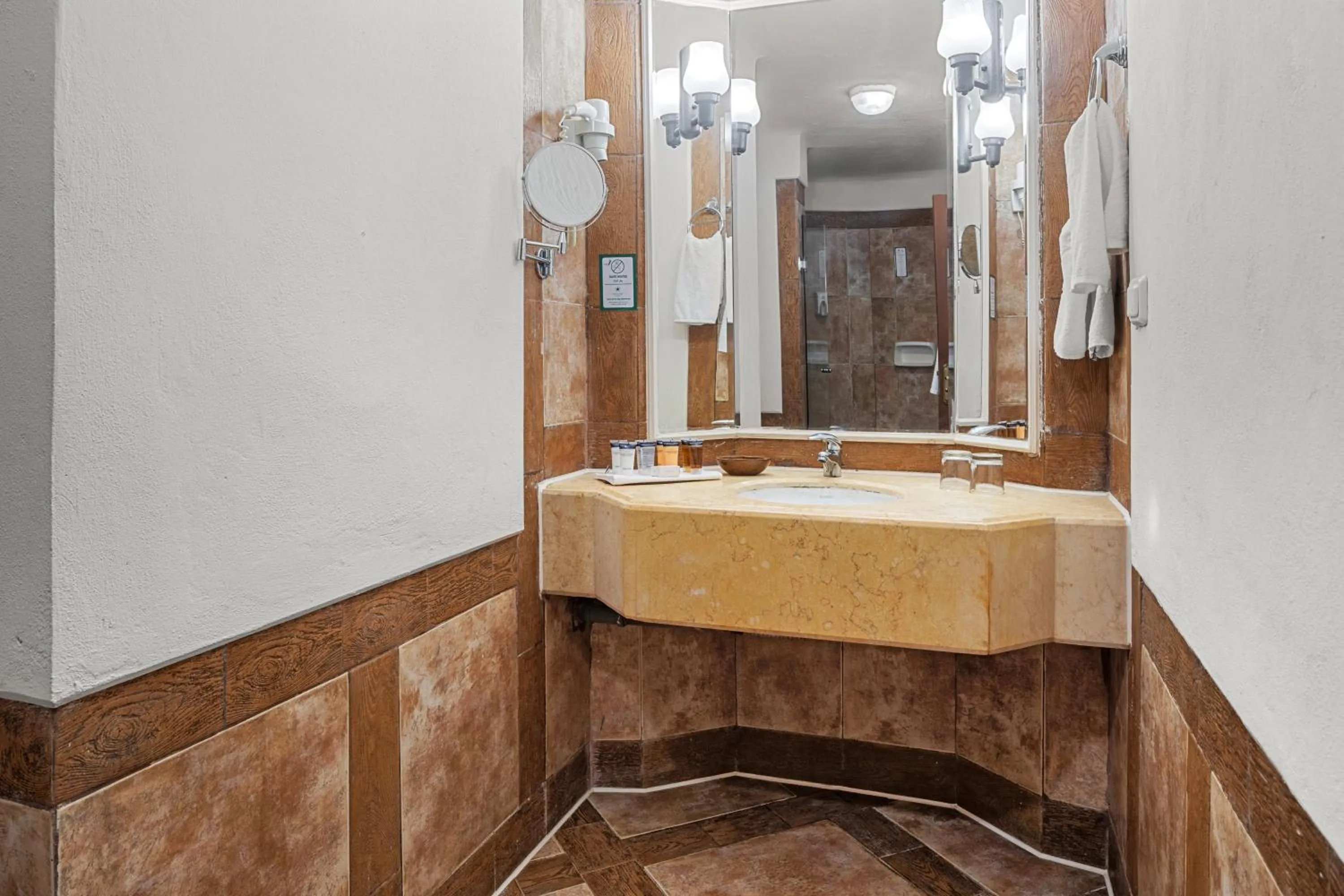 Bathroom in Pickalbatros Citadel Resort Sahl Hasheesh