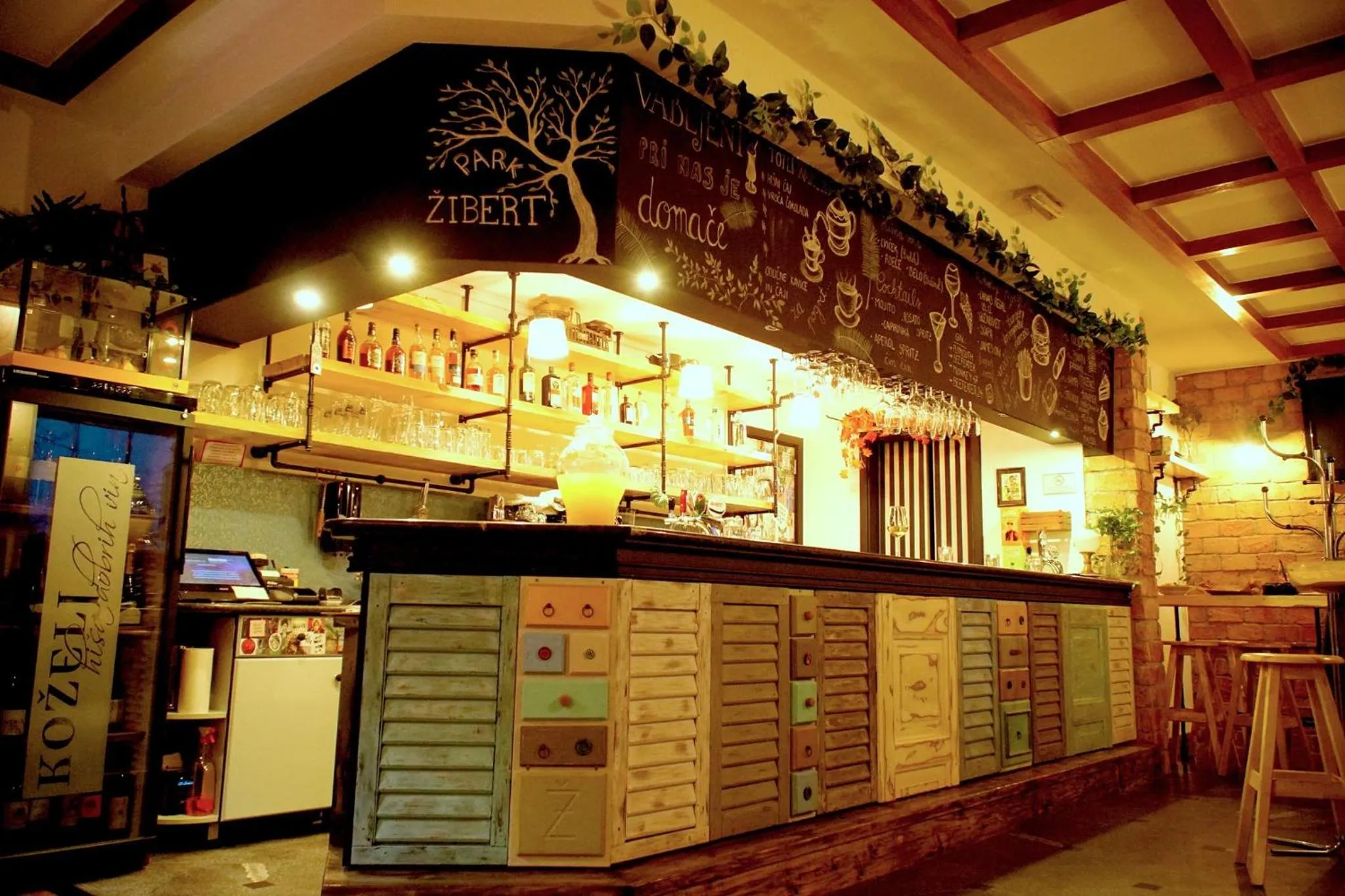 Restaurant/places to eat in Guest House Park Žibert