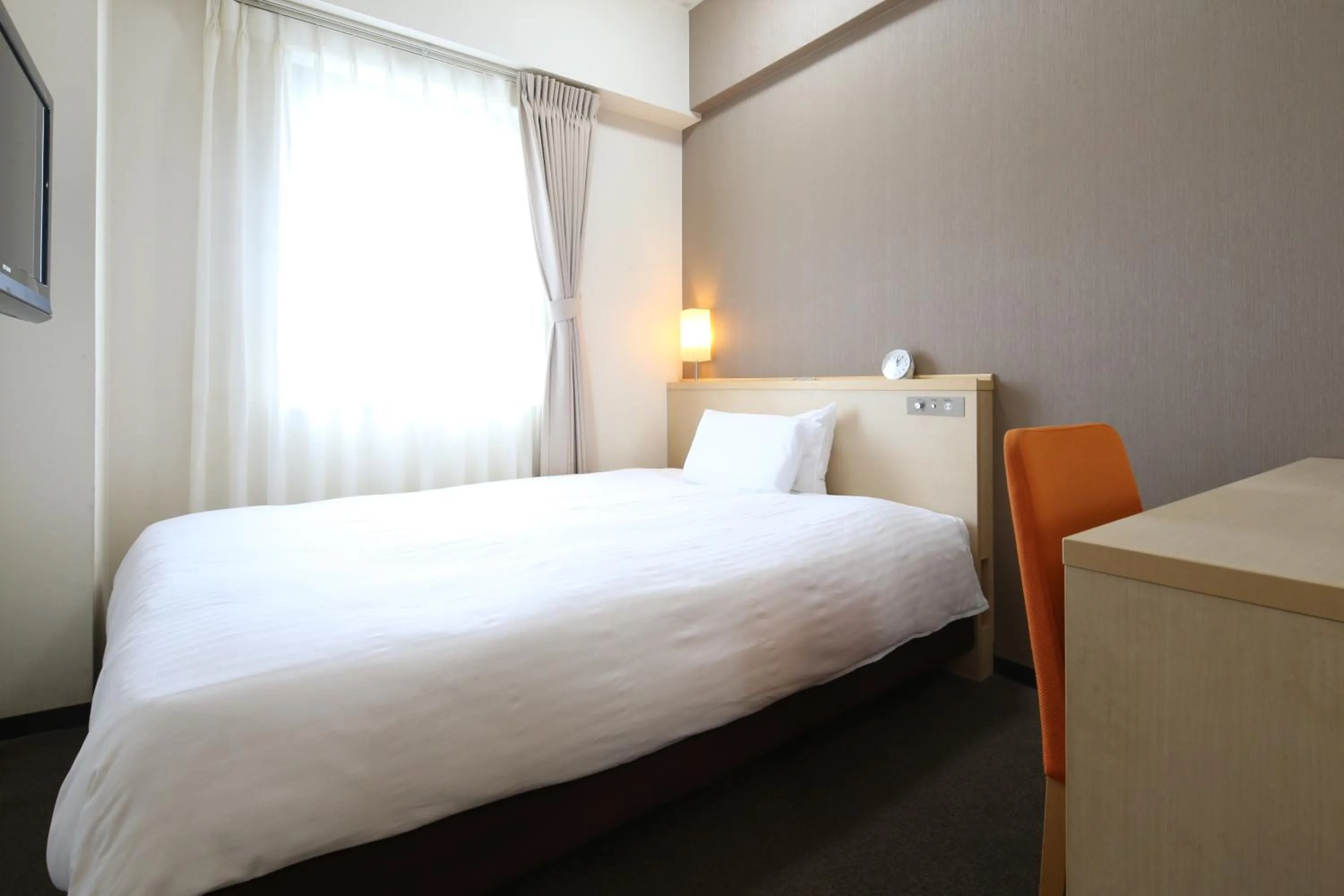 Bed in AB Hotel Mikawa Anjo Honkan