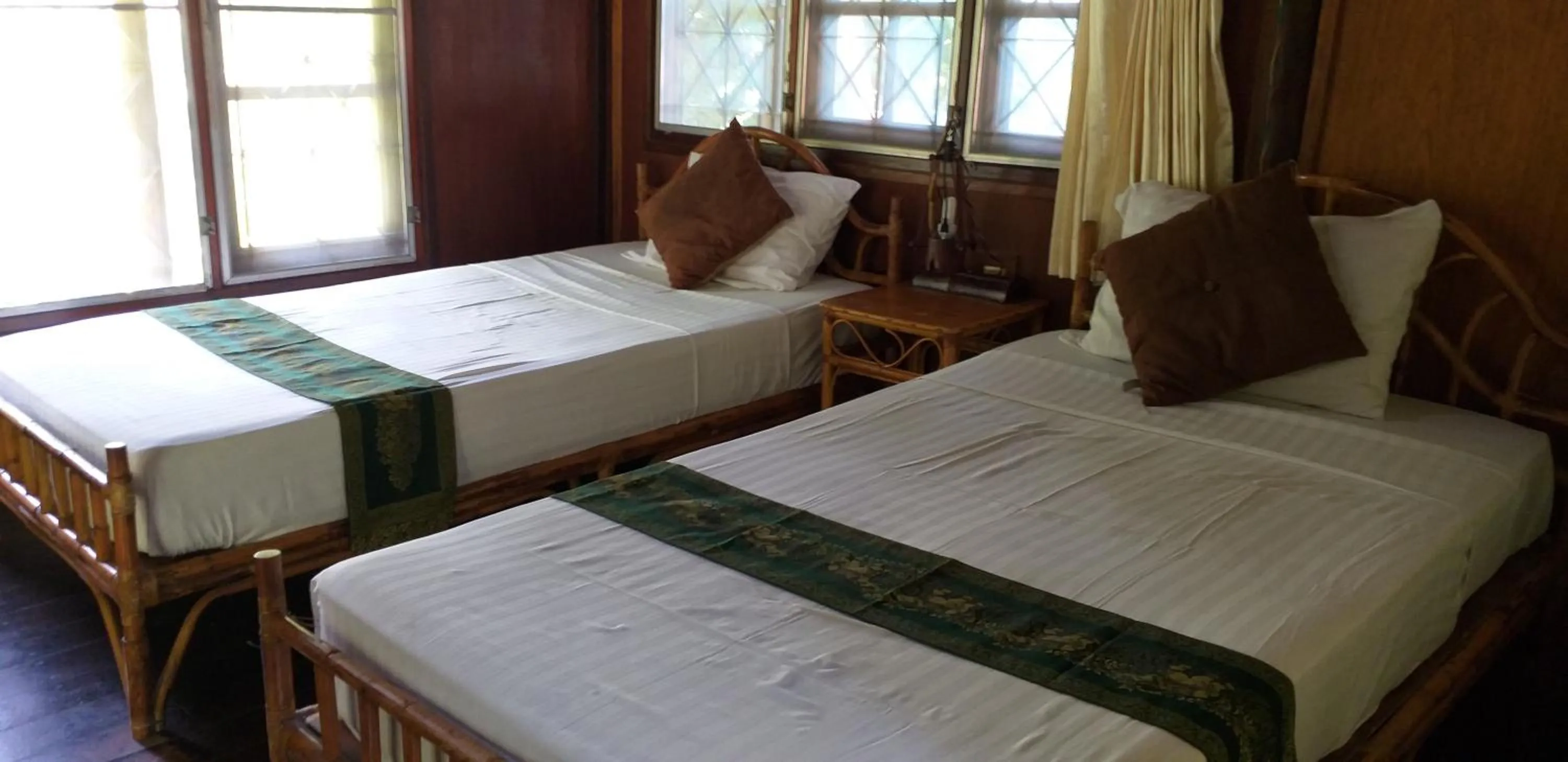 Bed in Koh Tao Royal Resort