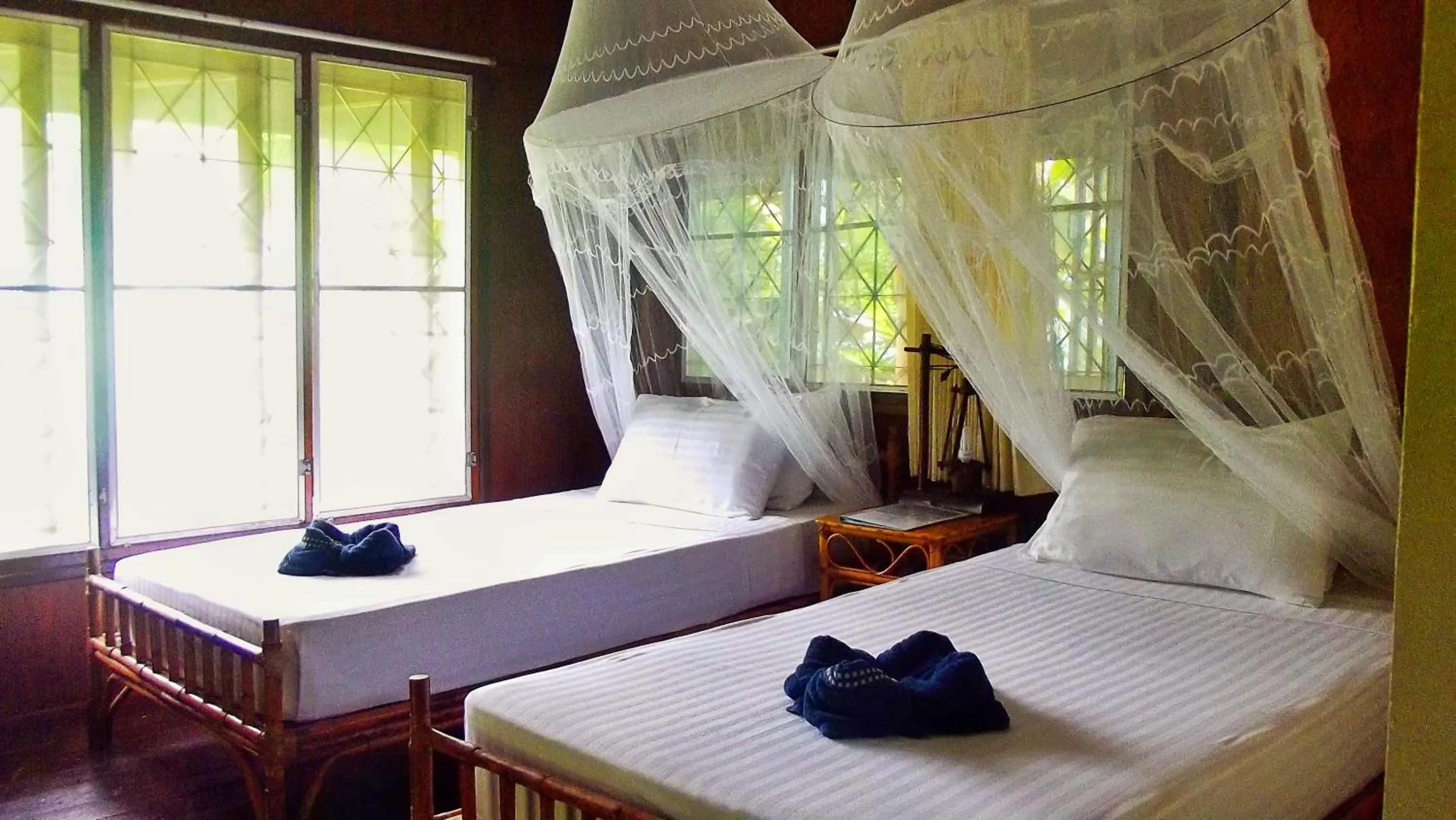 Bed in Koh Tao Royal Resort
