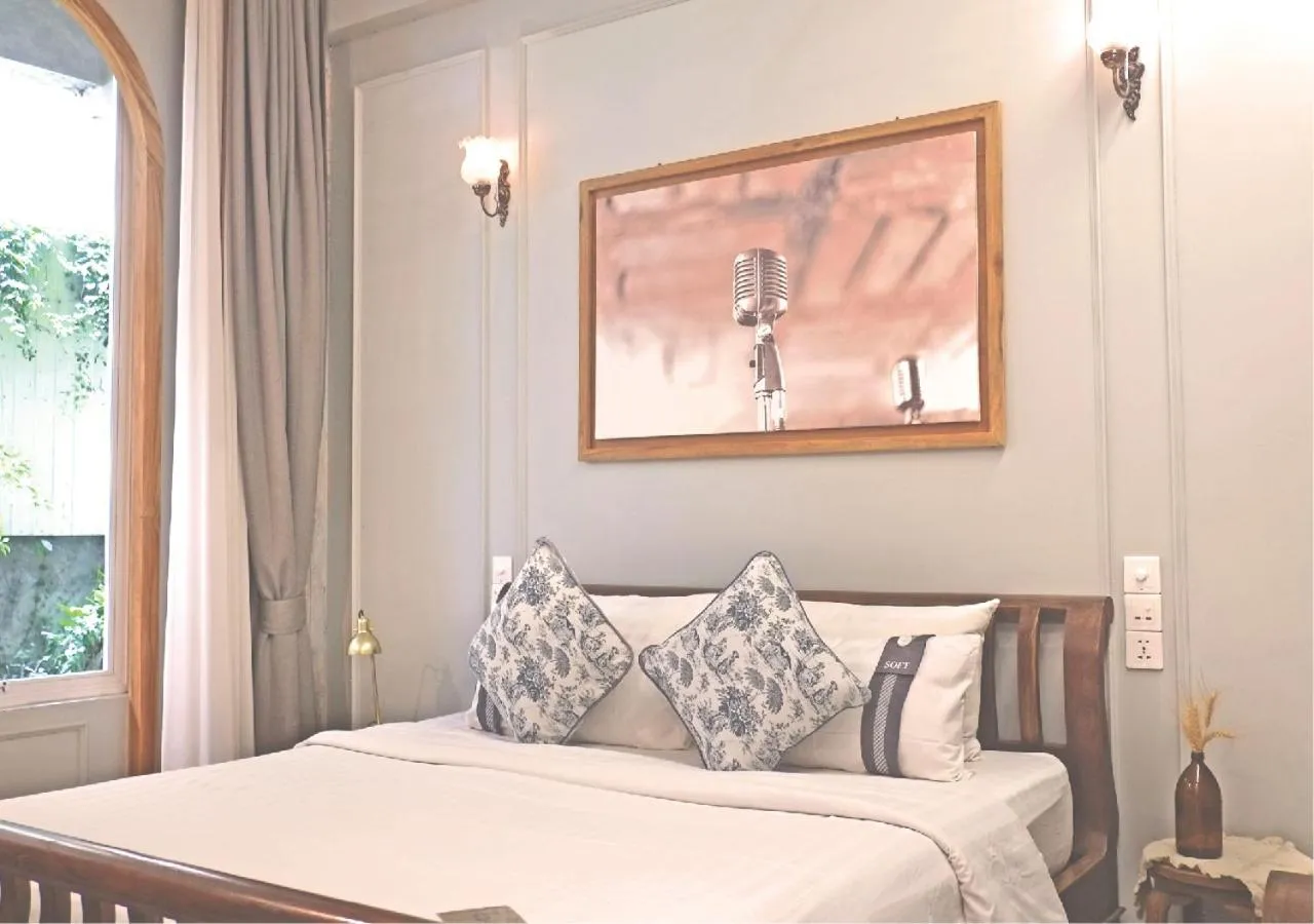 Bed in Yesterday Hotel