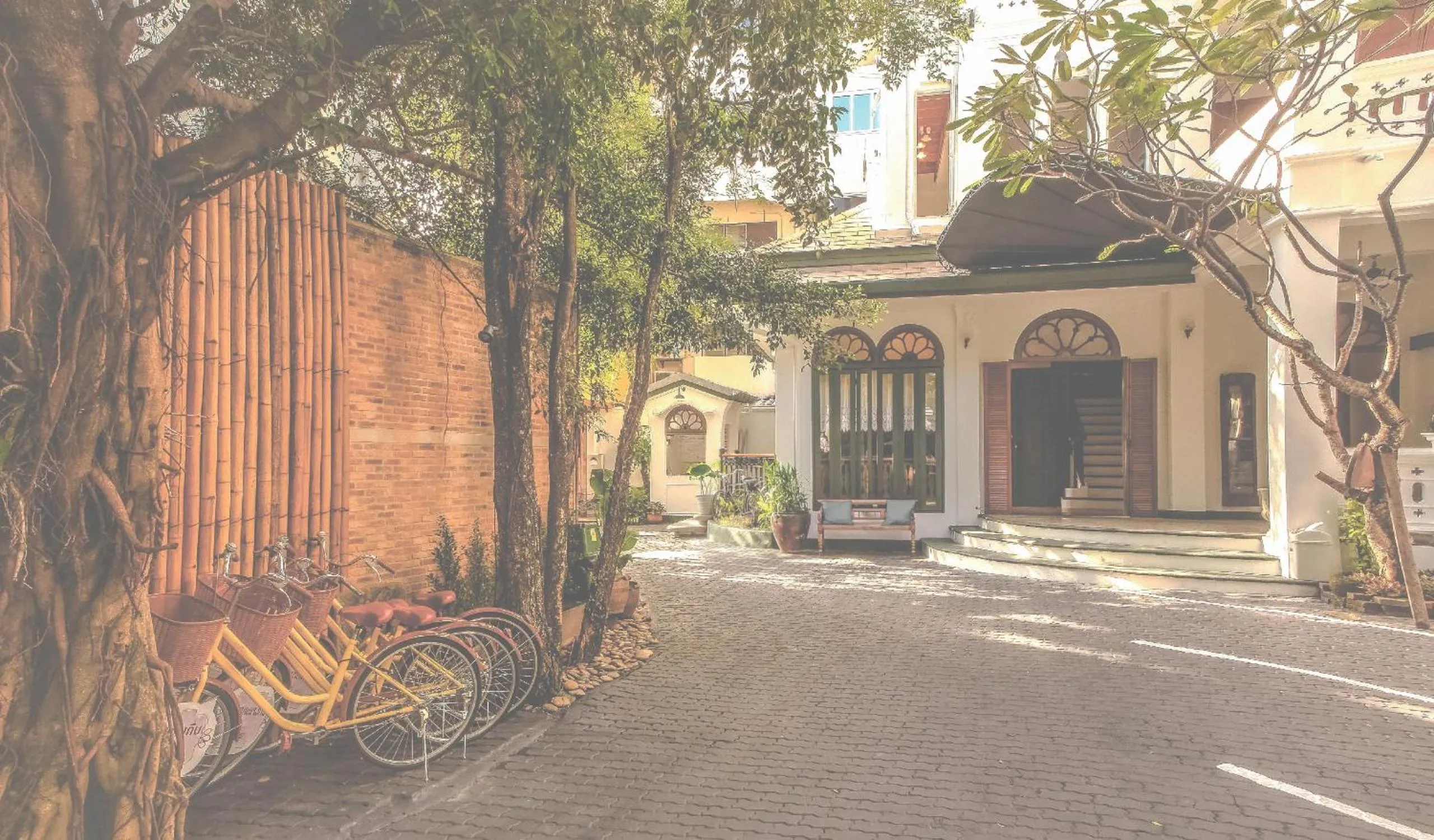 Parking in Yesterday Hotel