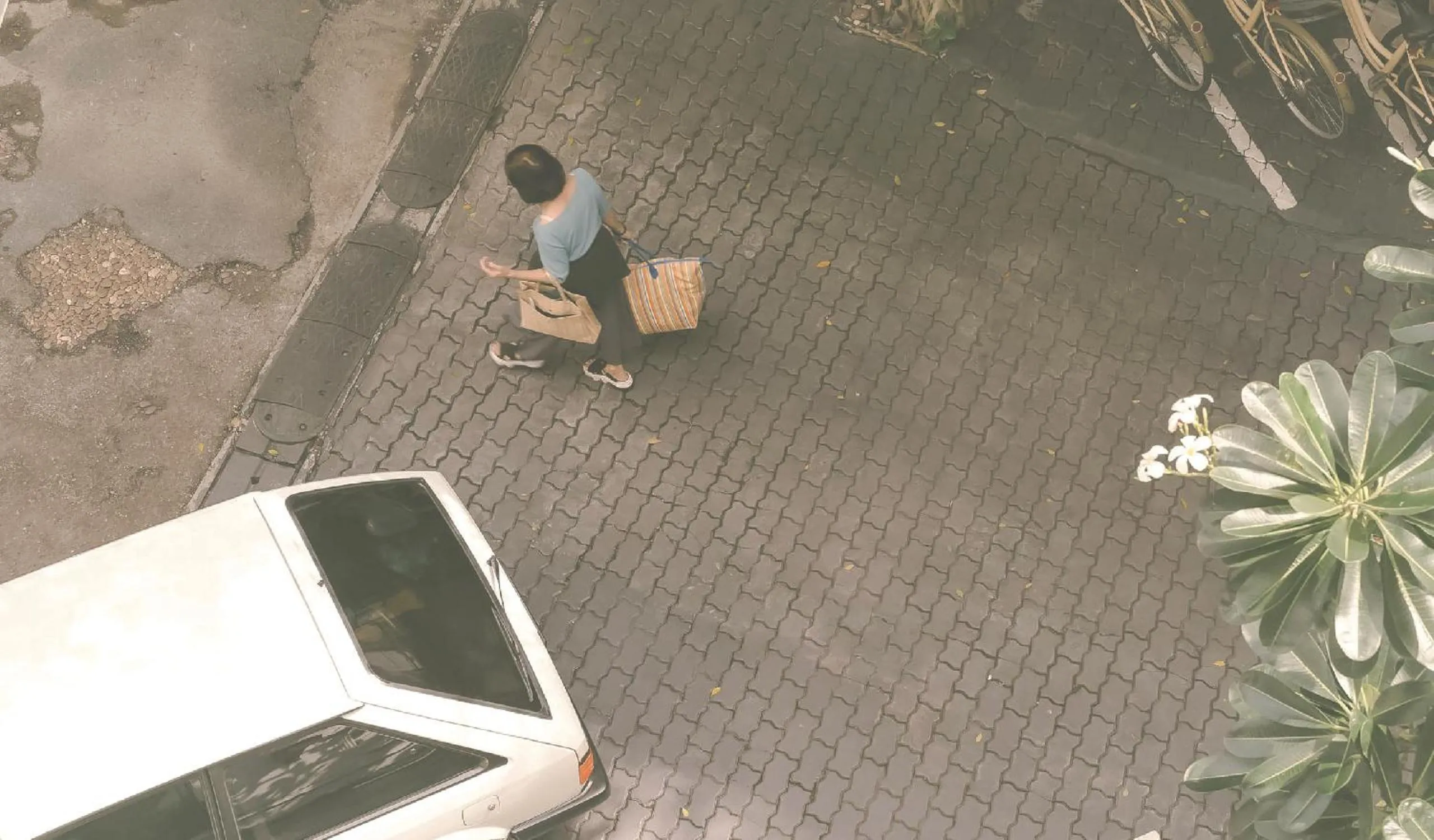 Parking in Yesterday Hotel