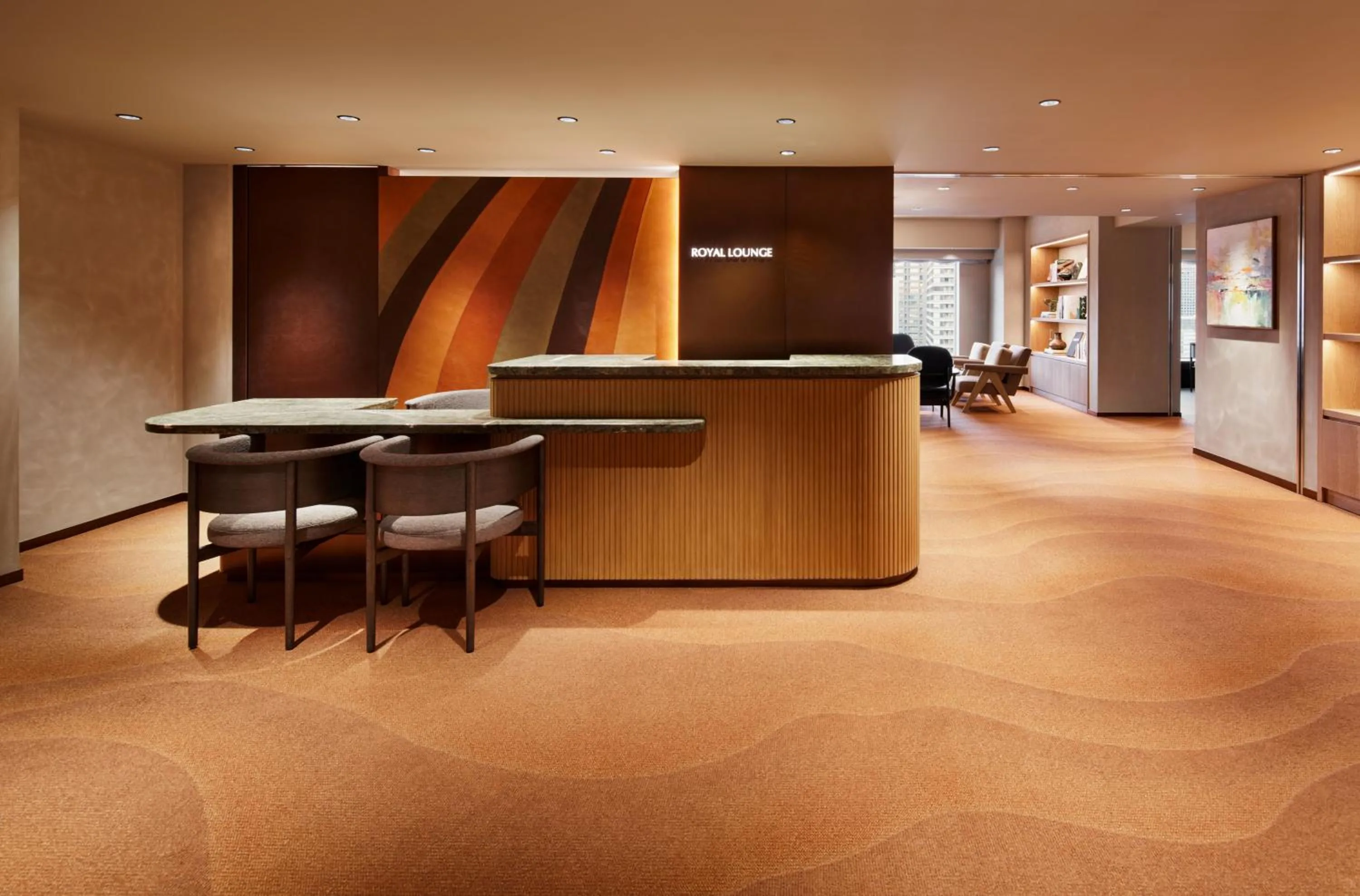 Lounge or bar in RIHGA Royal Hotel Osaka, Vignette Collection by IHG