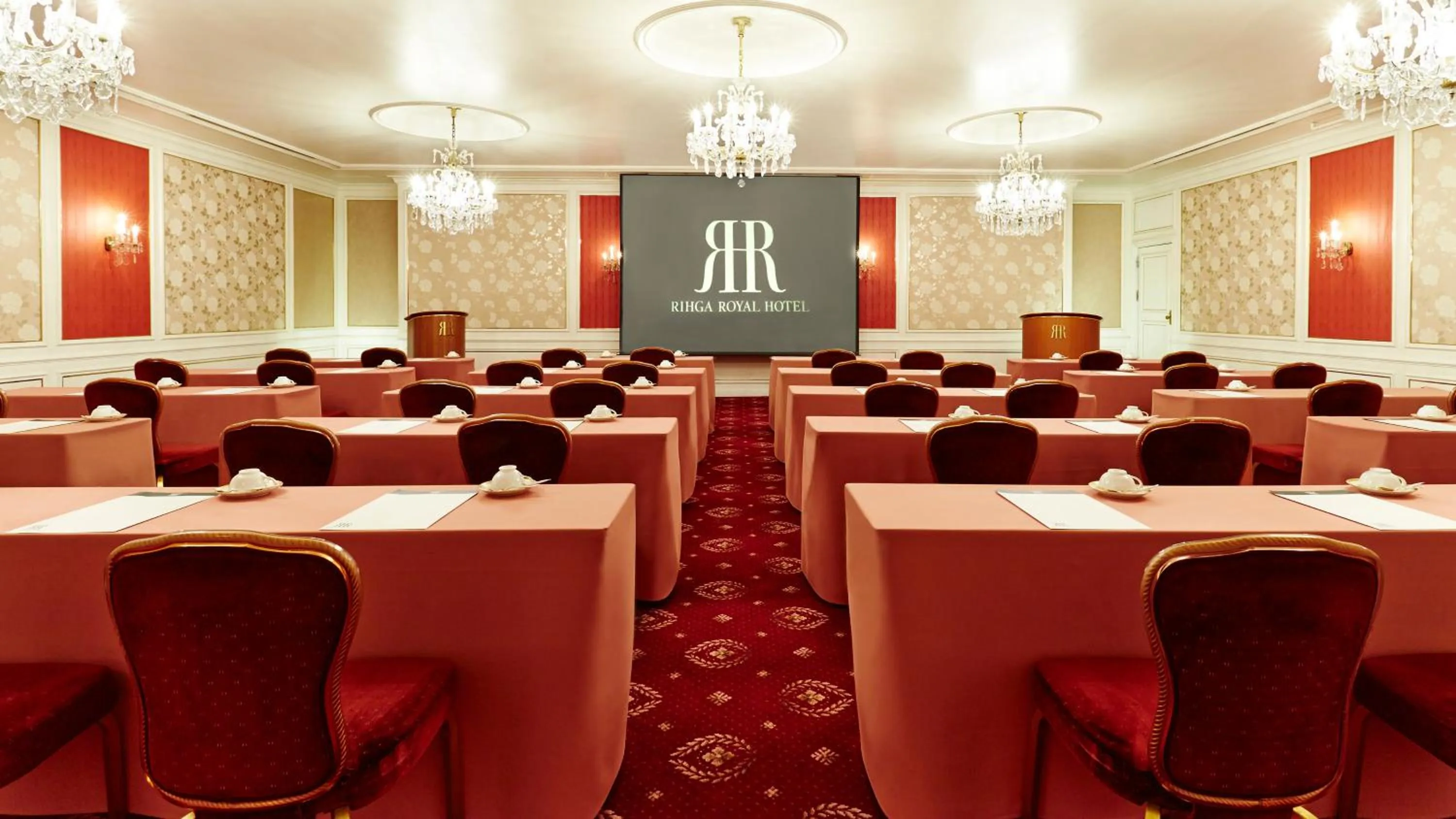 Meeting/conference room in RIHGA Royal Hotel Osaka, Vignette Collection by IHG