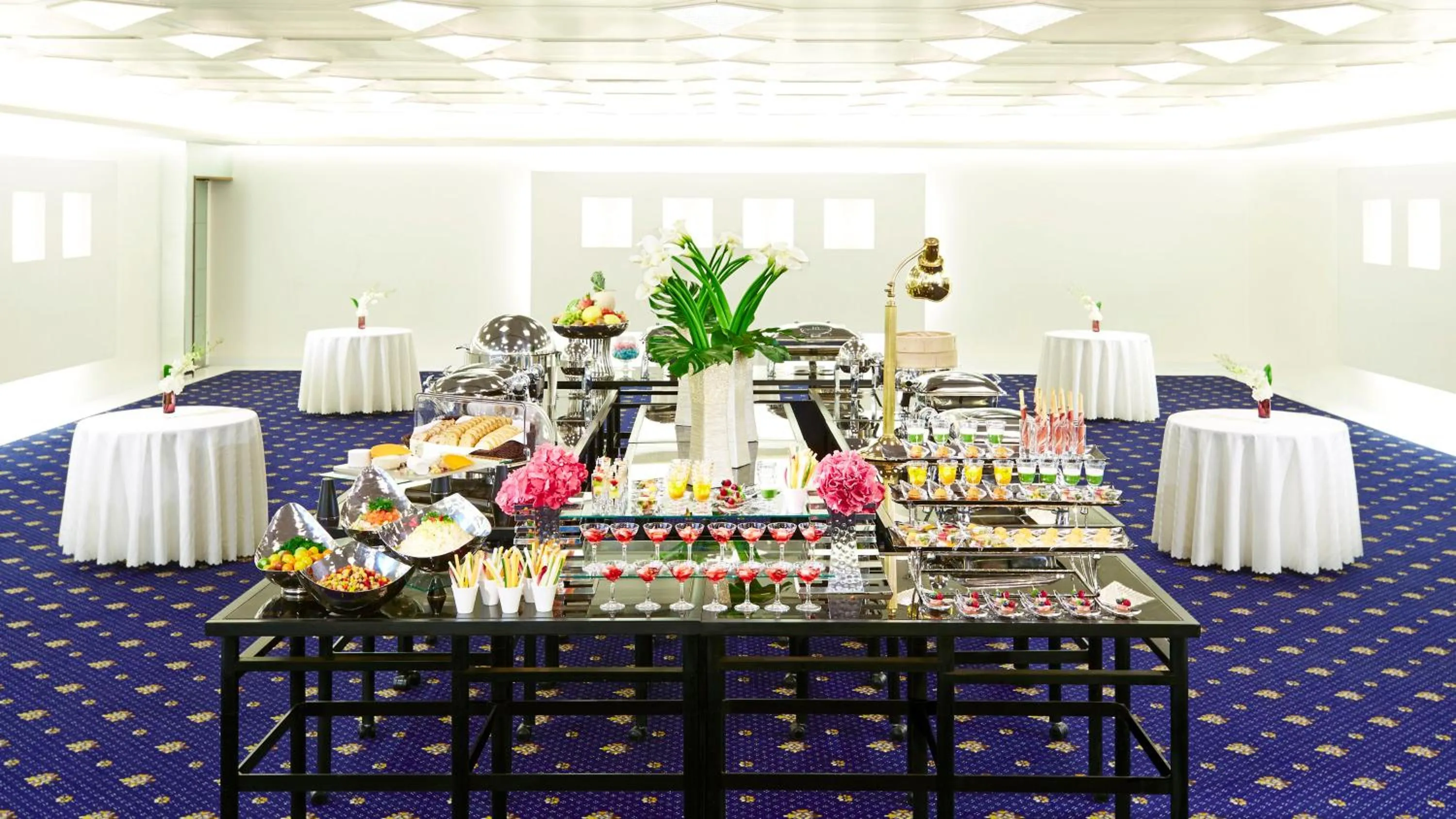 Meeting/conference room in RIHGA Royal Hotel Osaka, Vignette Collection by IHG