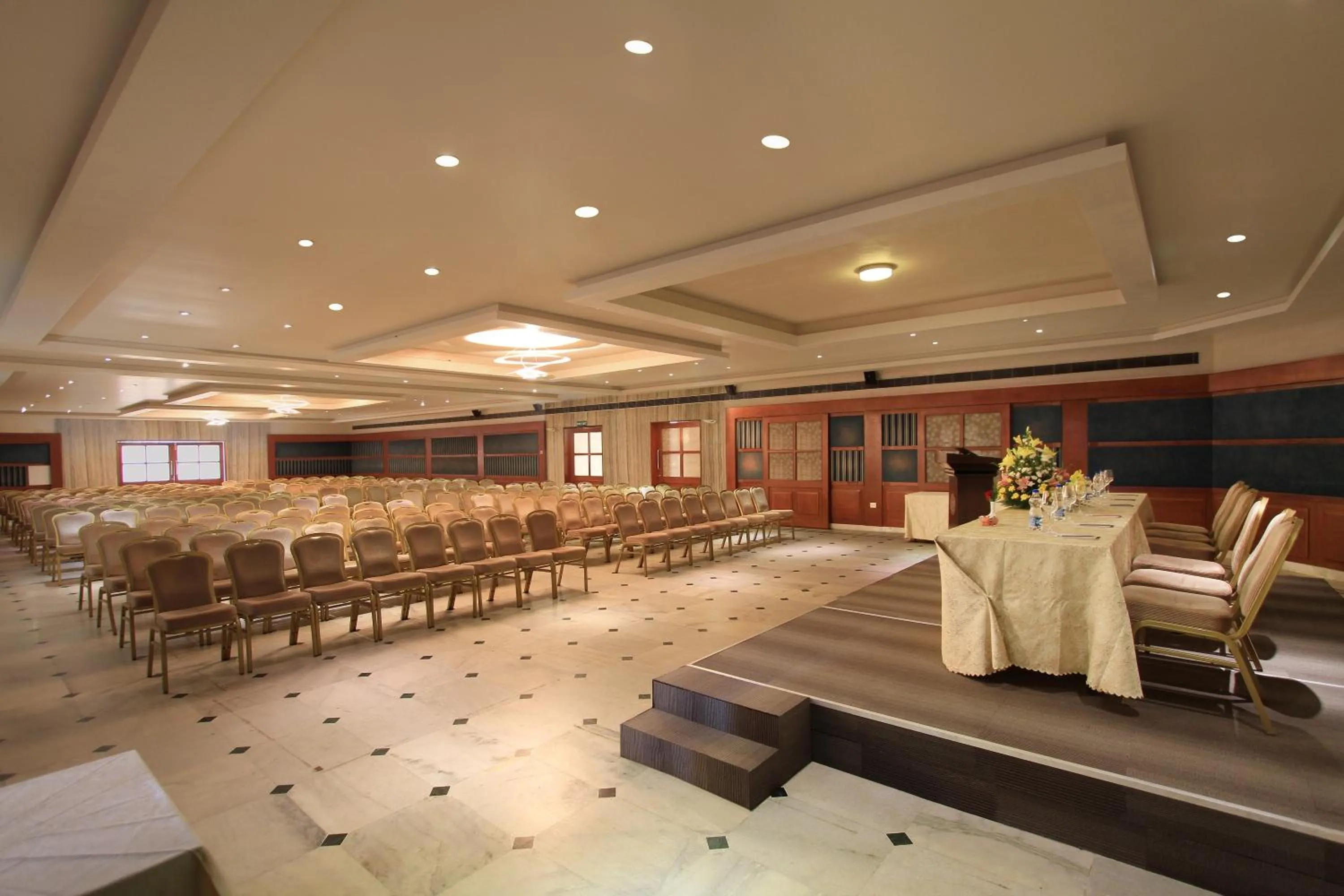 Banquet/Function facilities in Silent Shores Resort & Spa