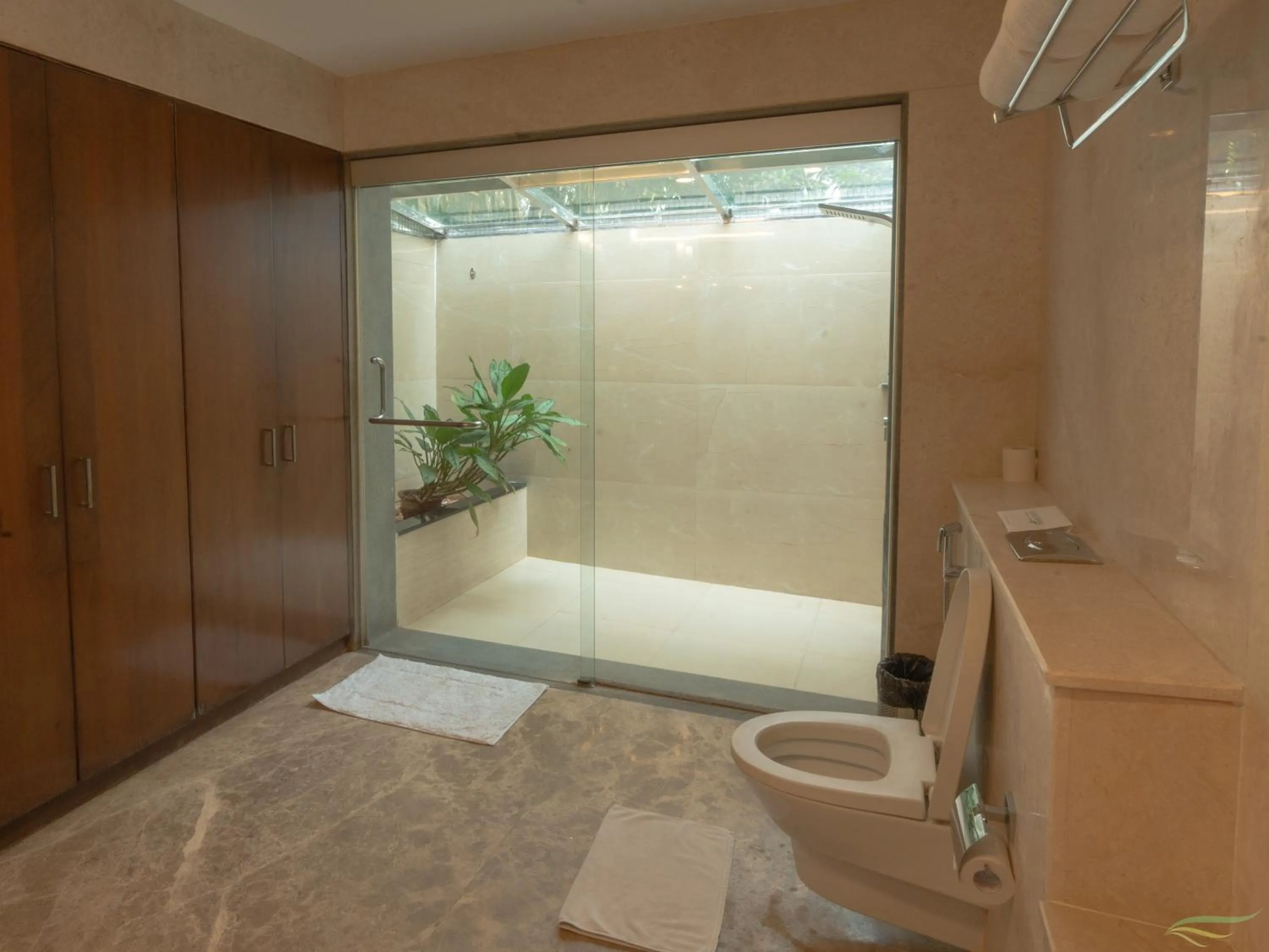 Bathroom in Silent Shores Resort & Spa