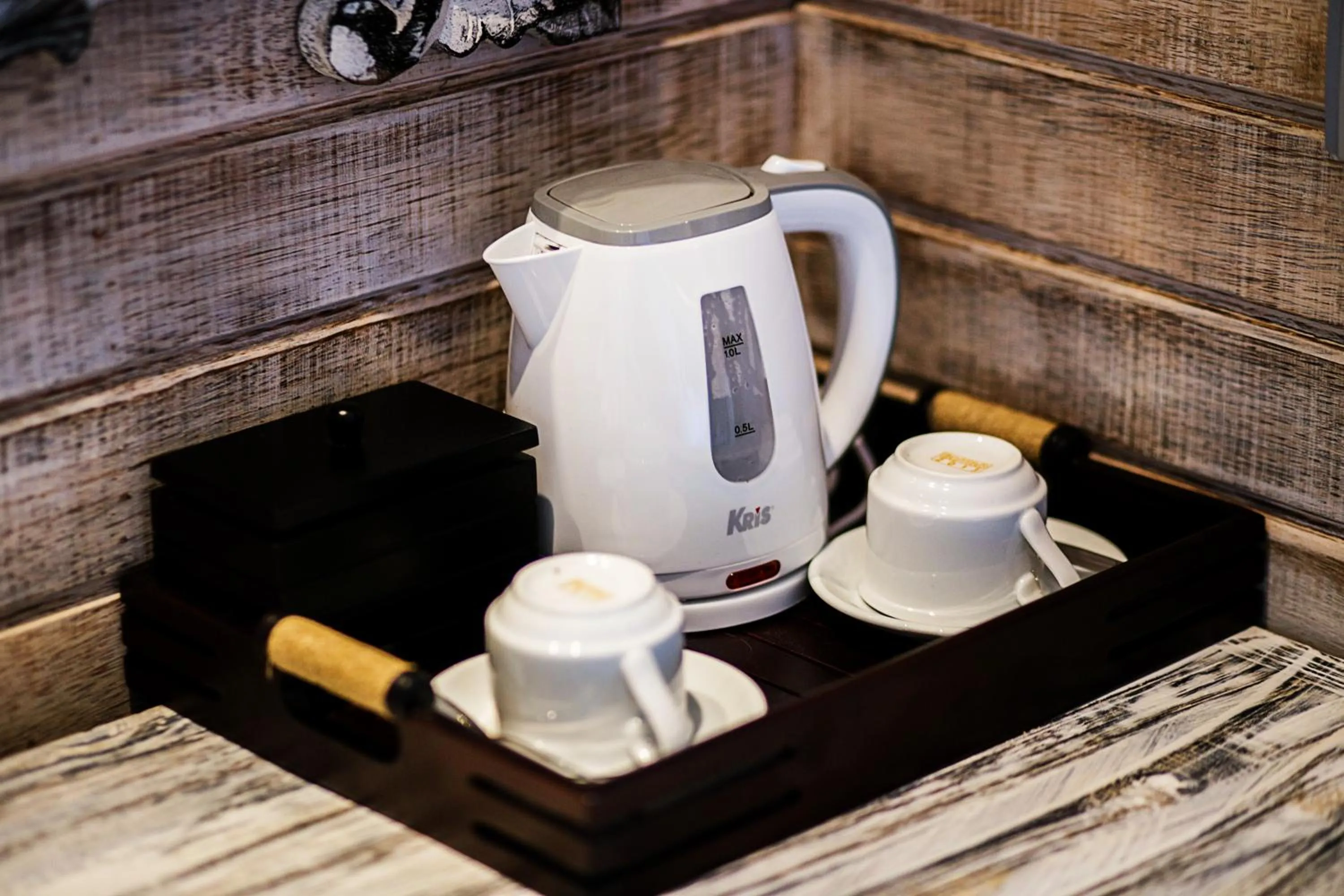 Coffee/tea facilities in The Palm Grove Villas