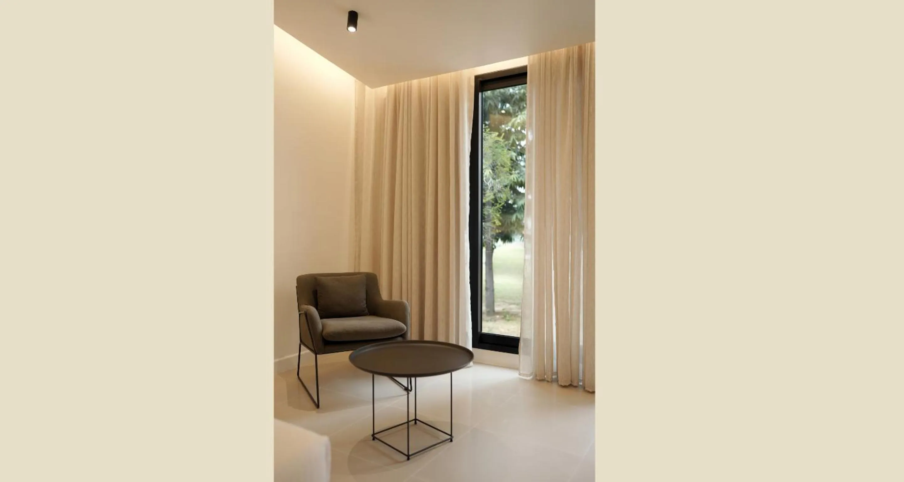 Seating area in Resort Country Club, Manesar - WorldHotels Distinctive